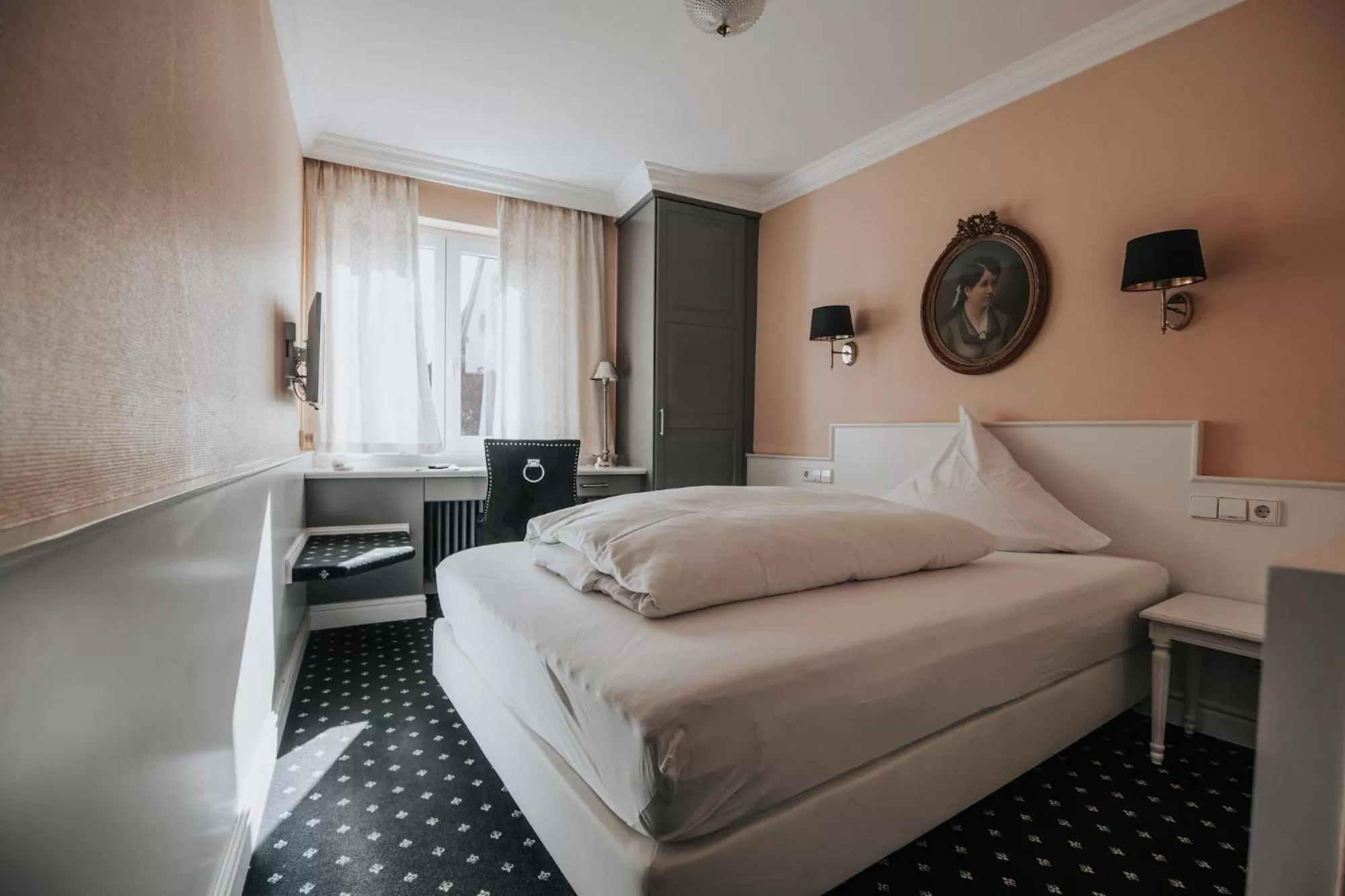 Bed in Boutique Hotel am Rathaus - Reblaus