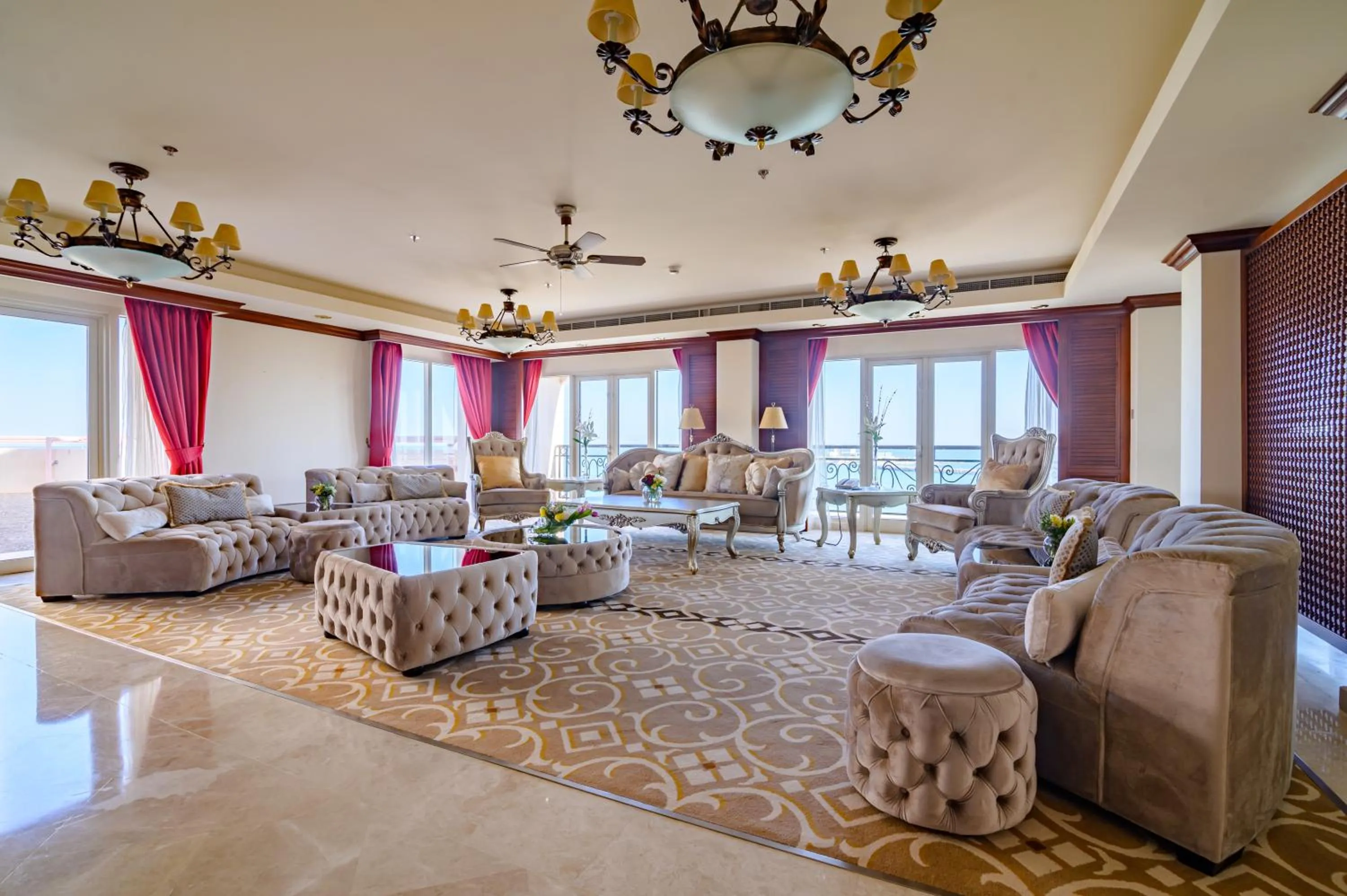 Living room in Danat Jebel Dhanna Resort