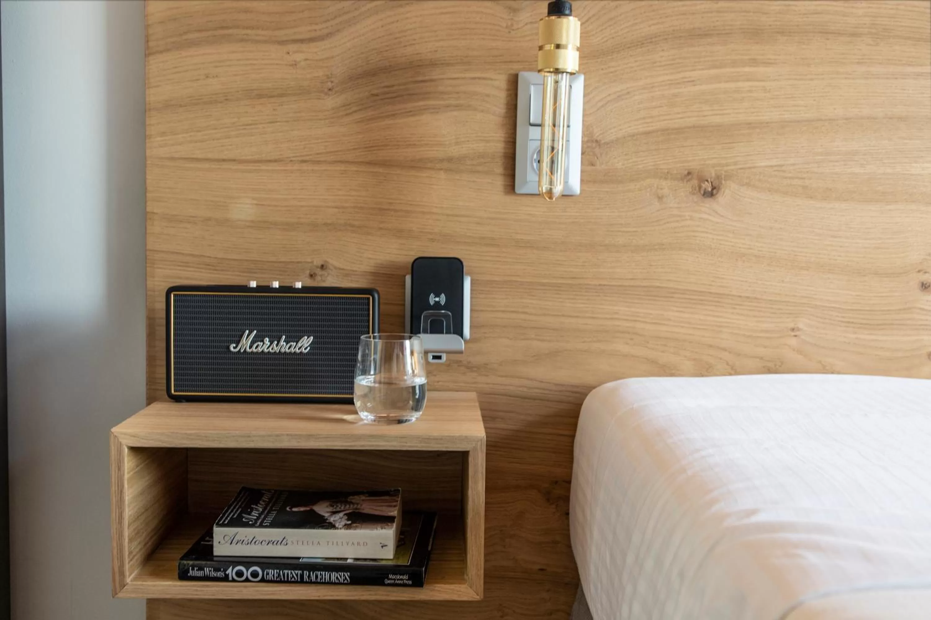 TV and multimedia, Bed in Bespoke House Athens