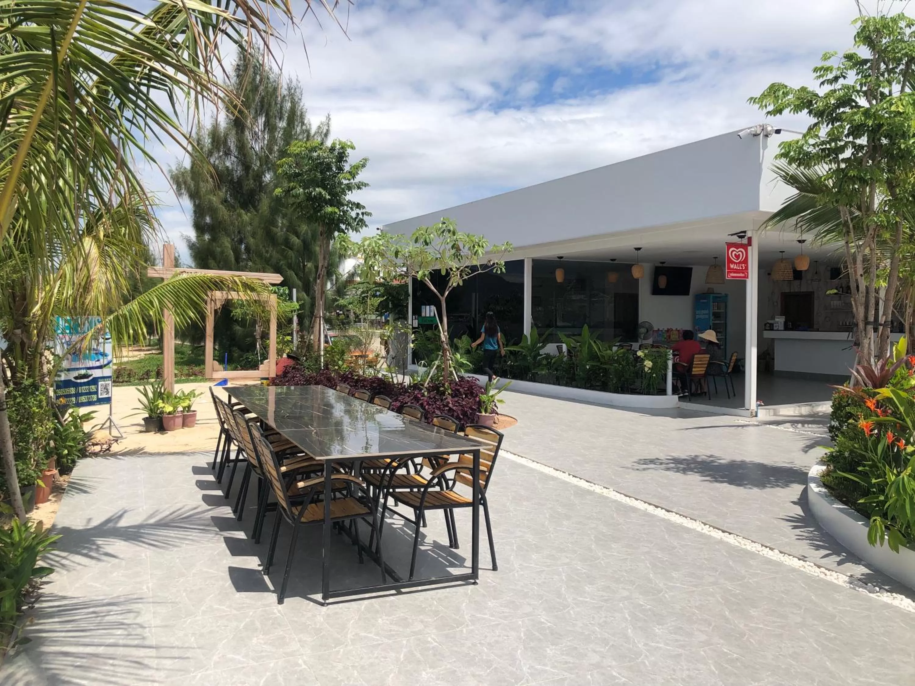 Dining area in Jasmine River Front