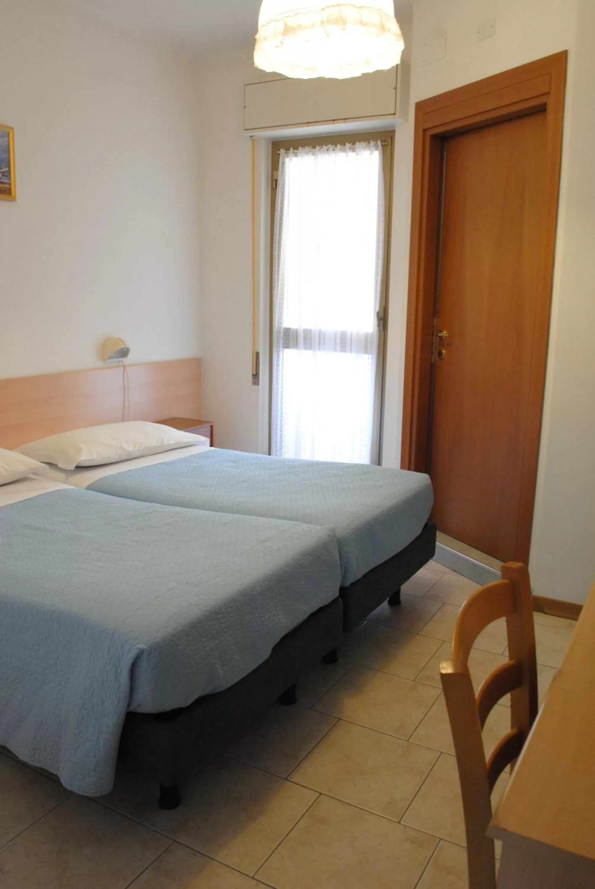 Day, Bed in Hotel Villa Augusta