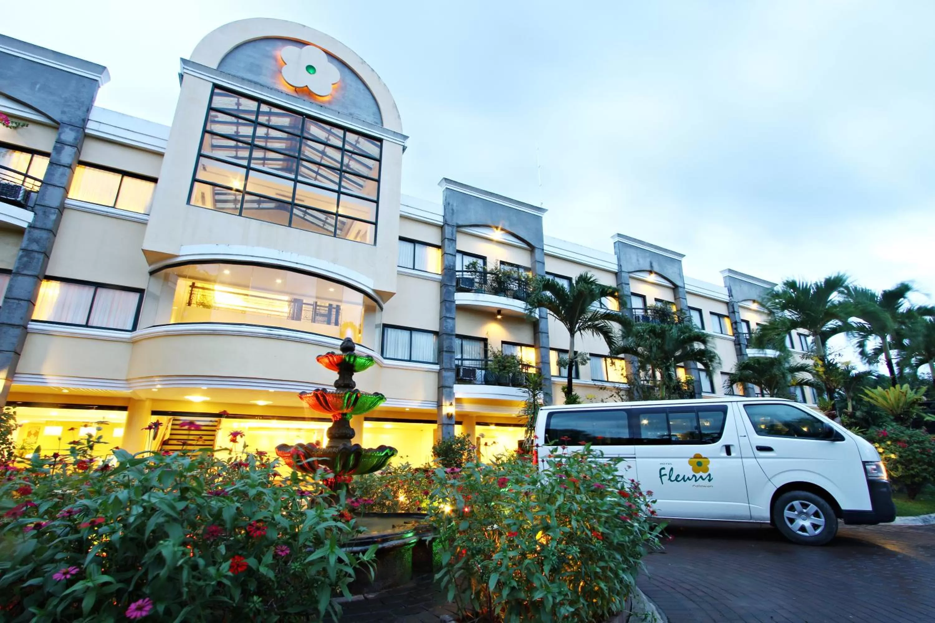 Property building in Hotel Fleuris