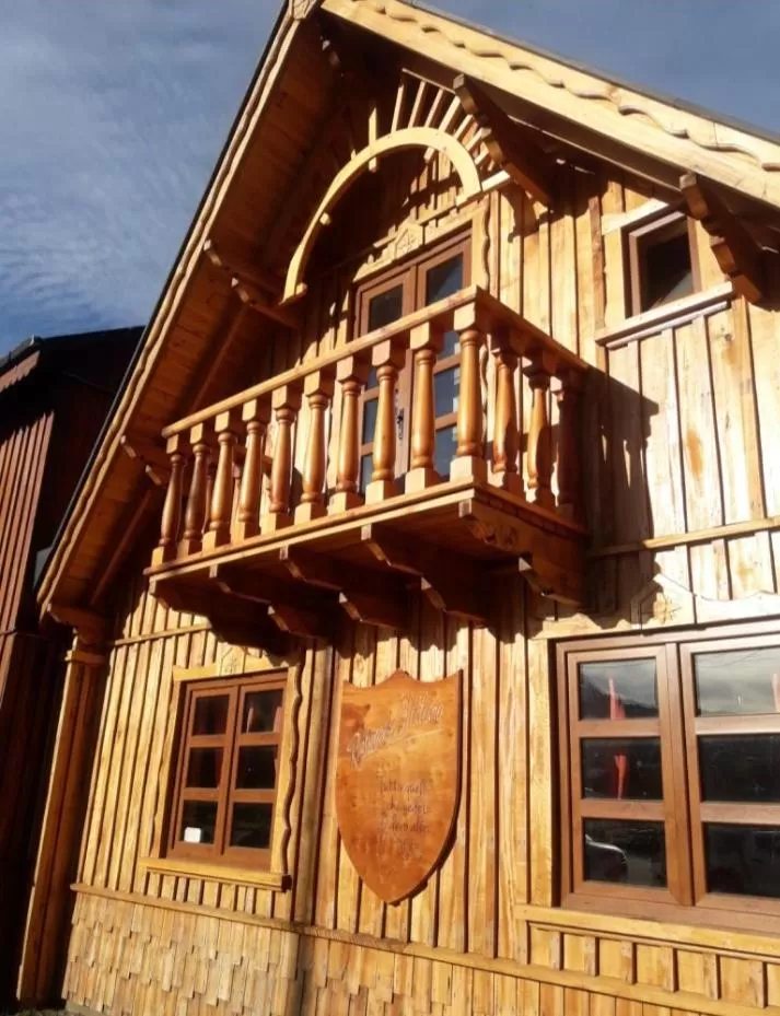 Property Building in Hotel Antigua Casona Patagonia
