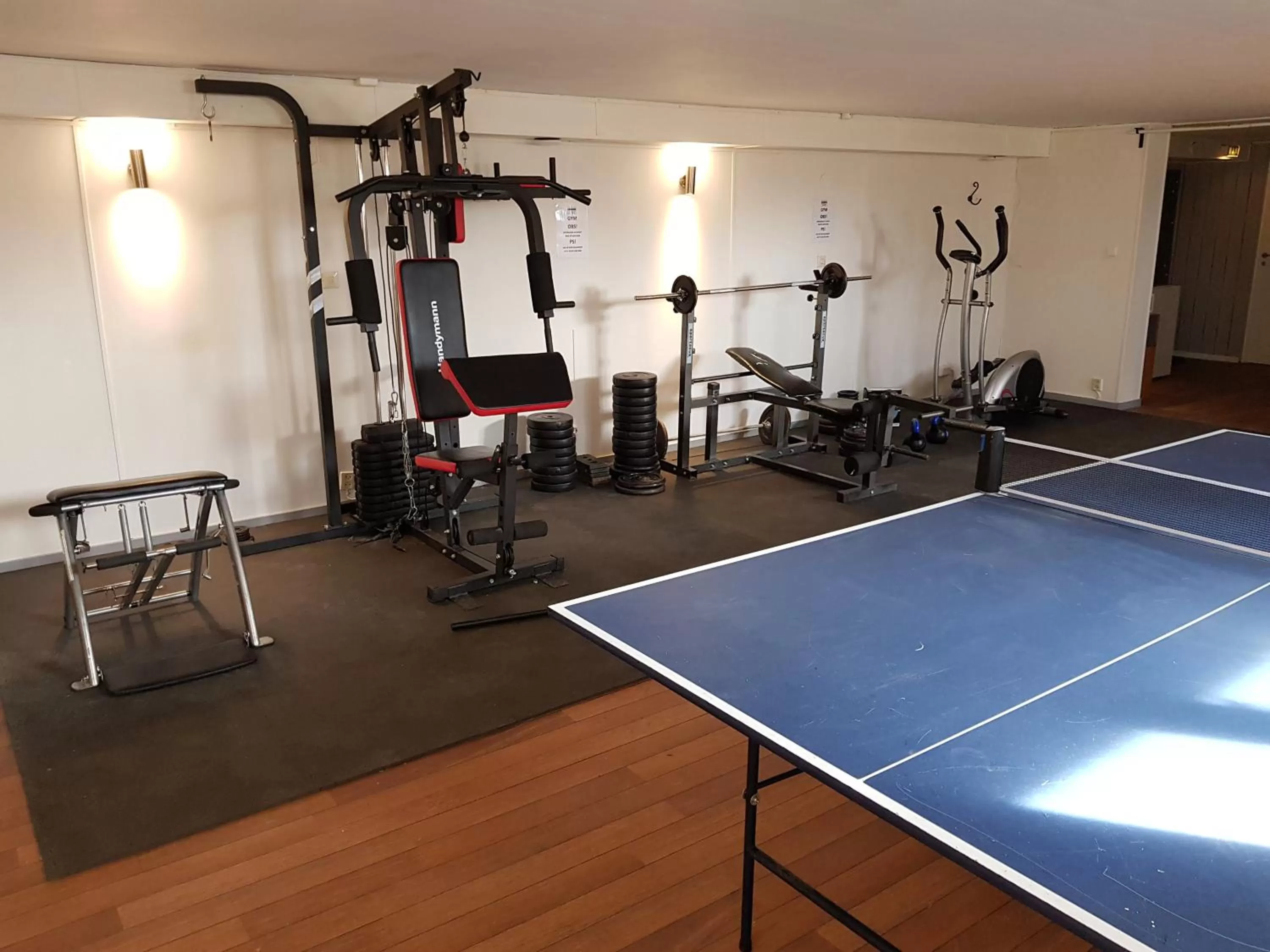 Table tennis in Brukshotellet Skinnsberg