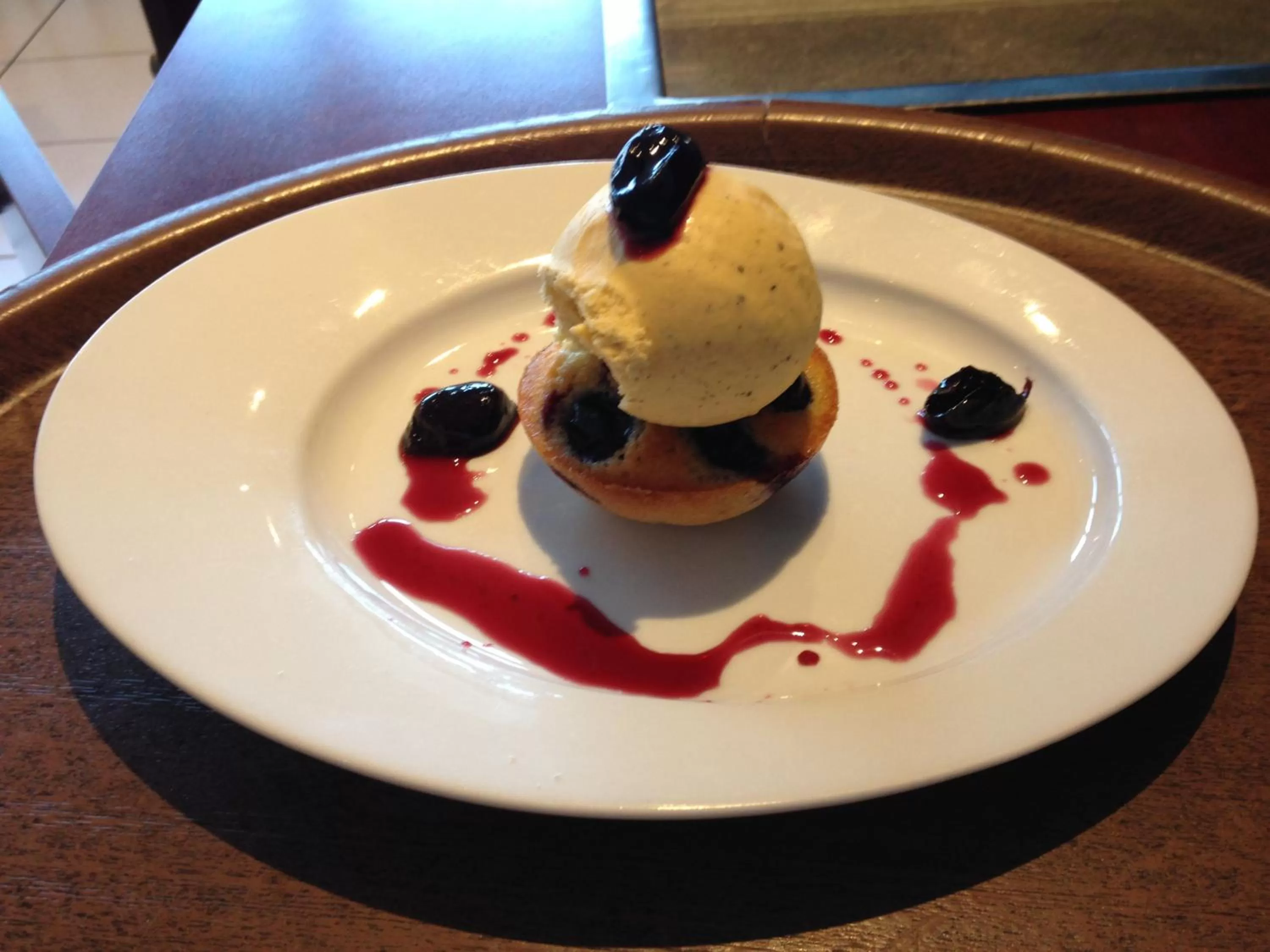 Dinner in The Originals City, Hôtel Hélios, Roanne Nord