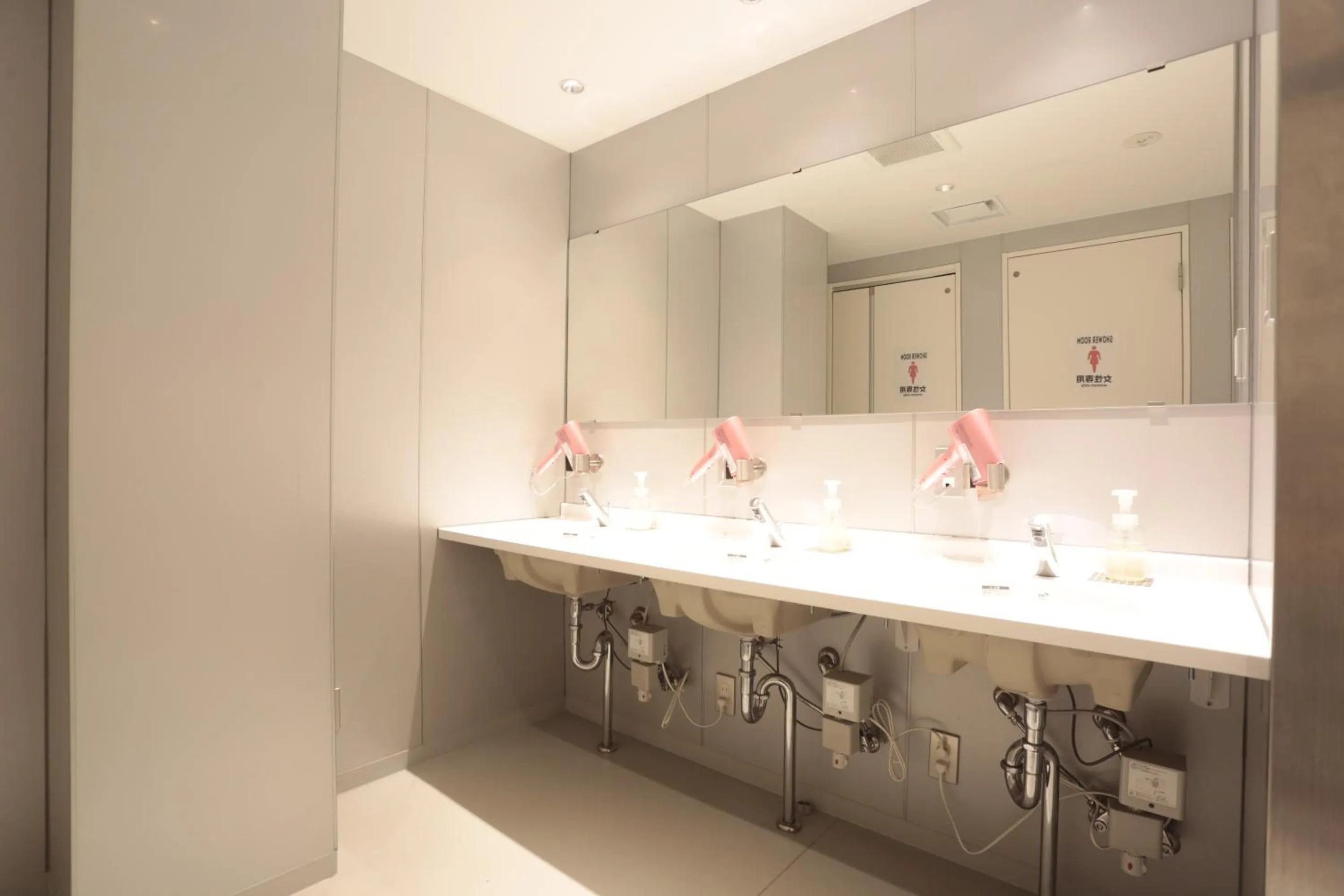 Lounge or bar in Hotel Sunplaza 2