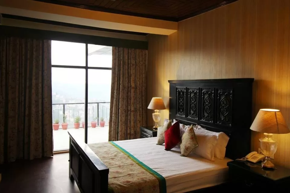 Bed in The Oaktree House