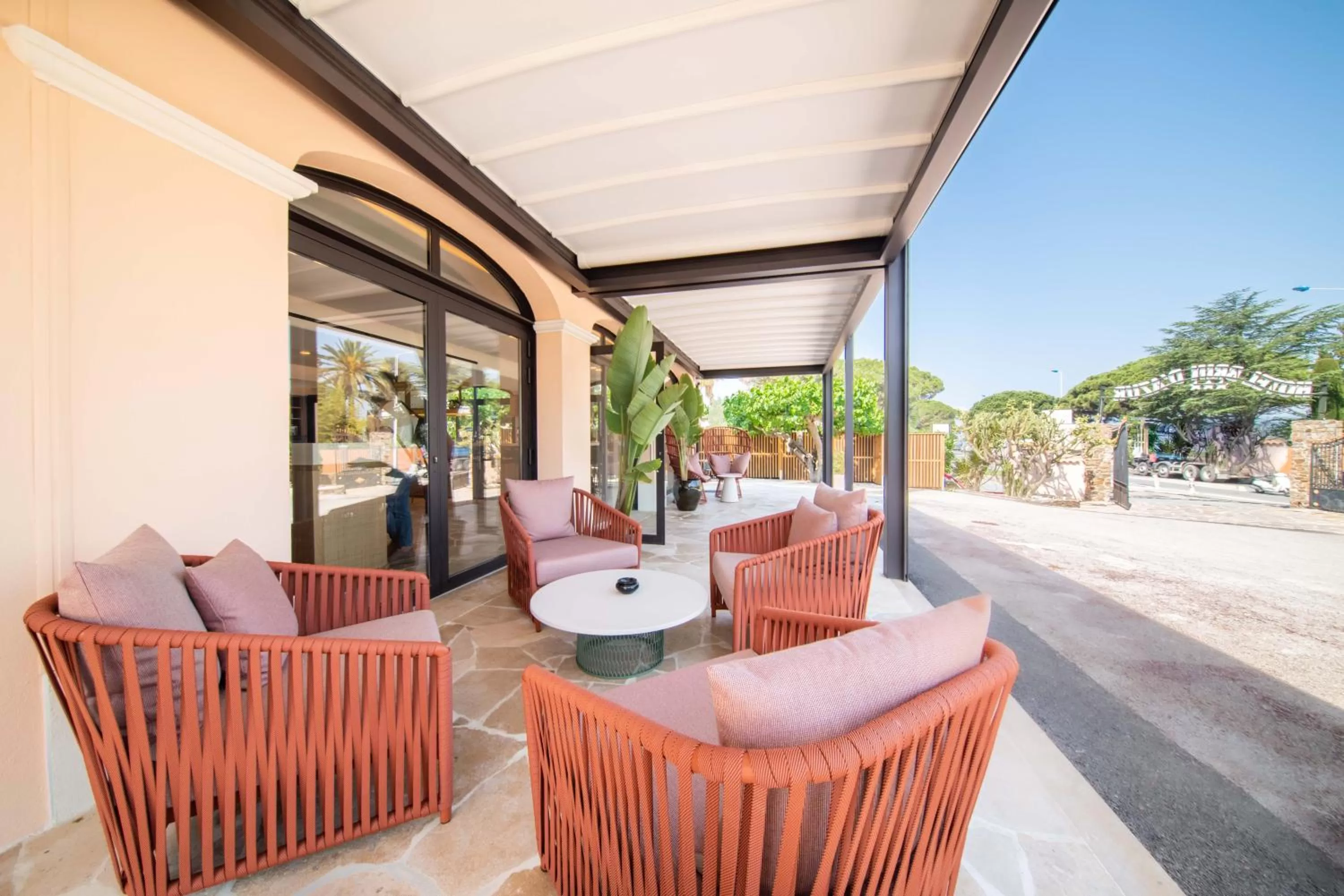 Patio in Hotel Brin d'Azur - Saint Tropez