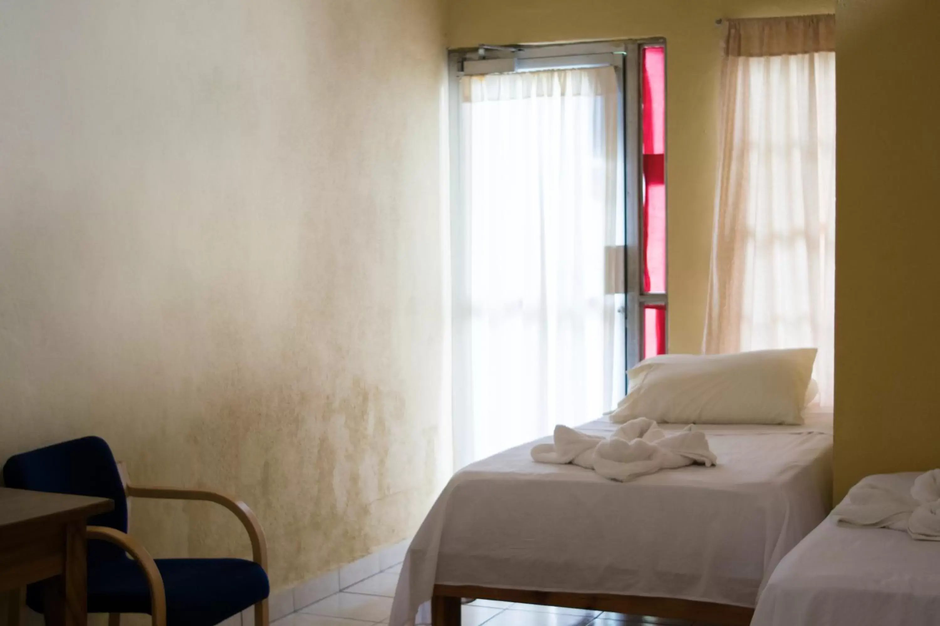 Basic Triple Room in Hotel Valerie Basic Triple Room in Hotel Valerie