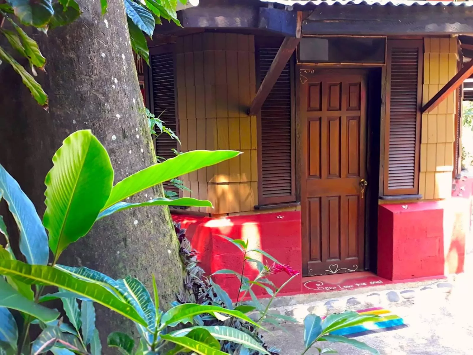 Garden in Cocoa Cottage