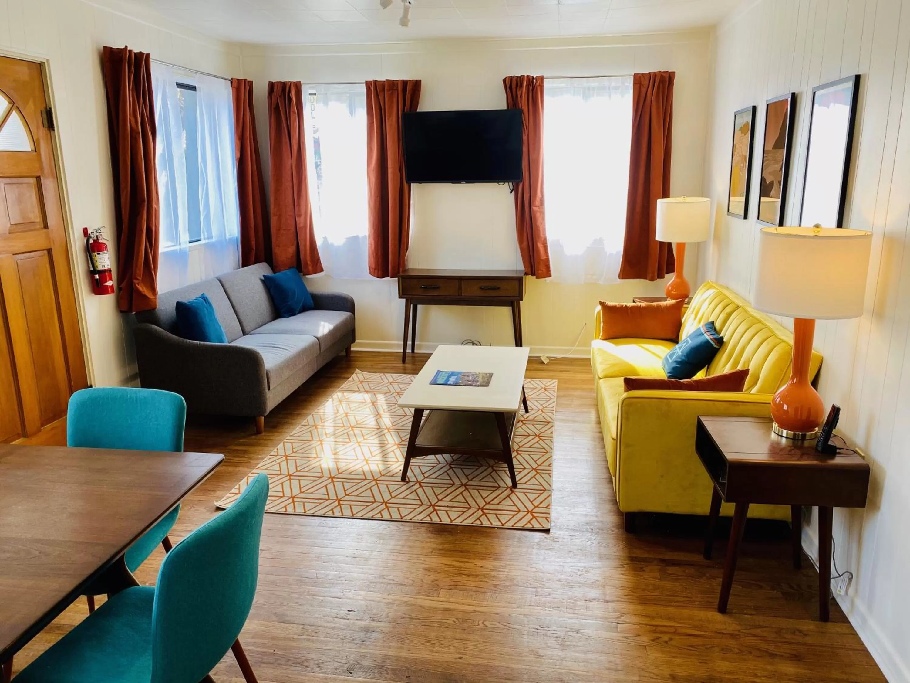 Living room in A-Lodge Lyons