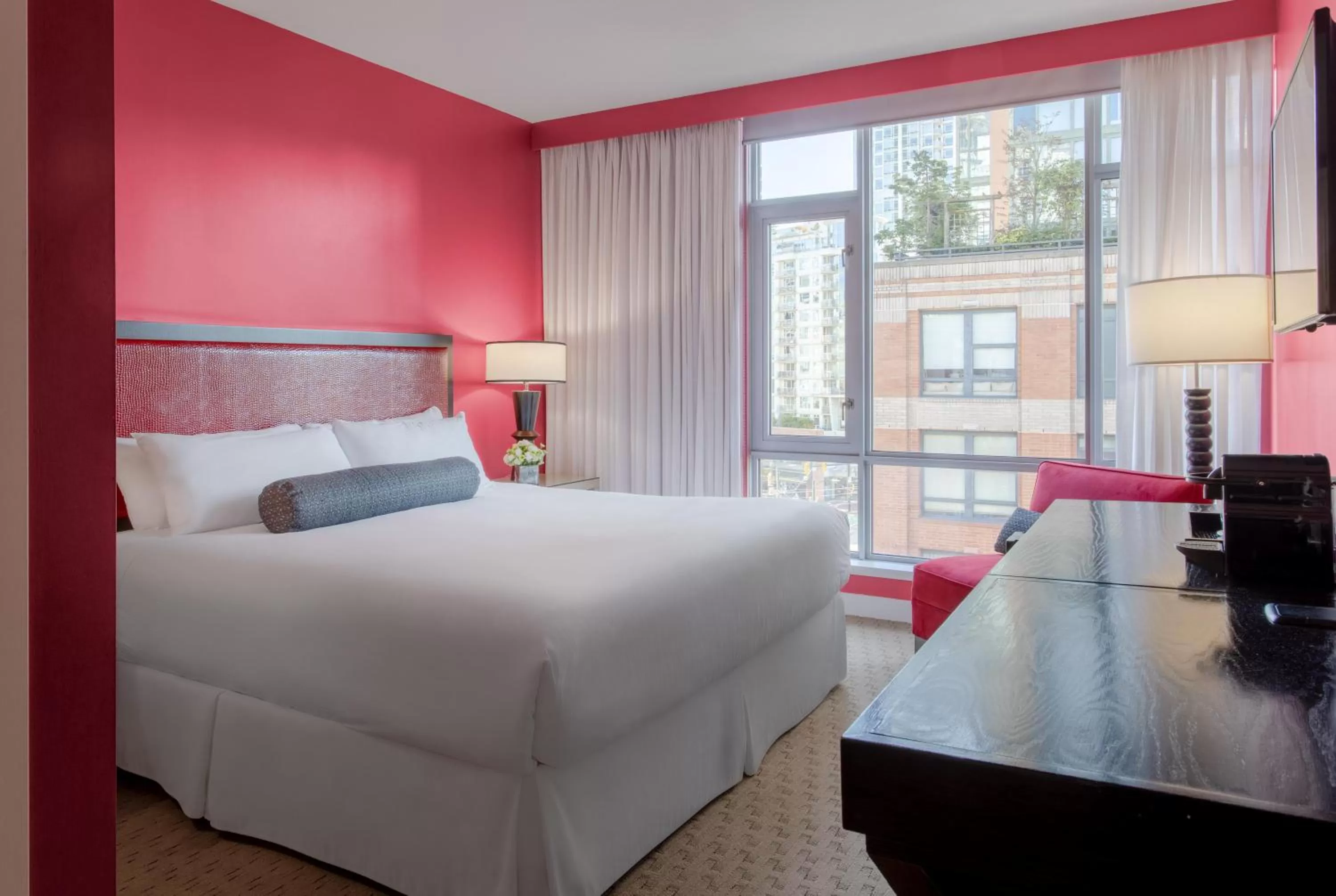 Standard King Room in OPUS Vancouver