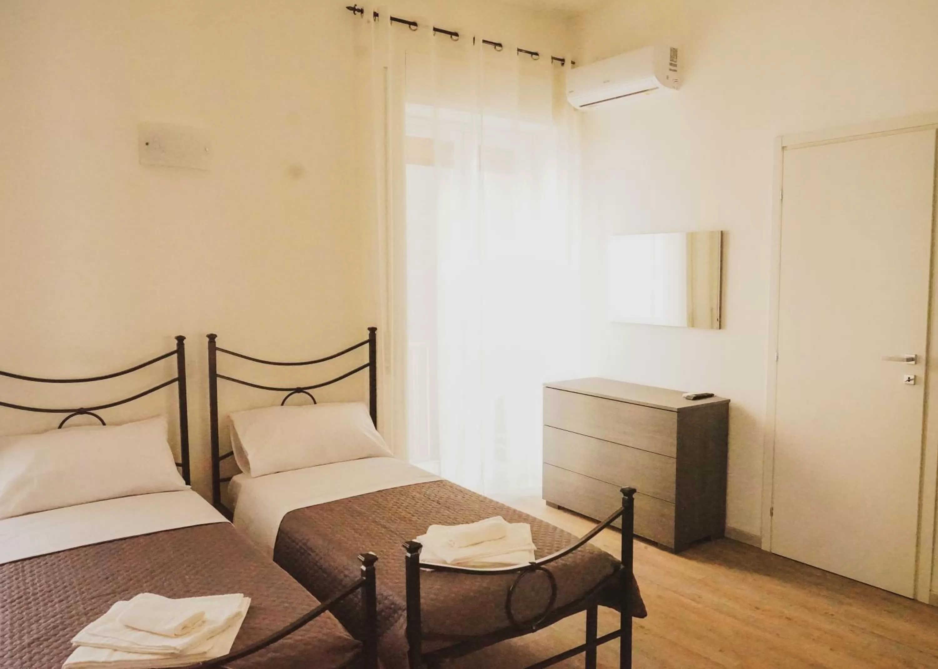 Bedroom, Bed in LA RESIDENZA DI ADAMO