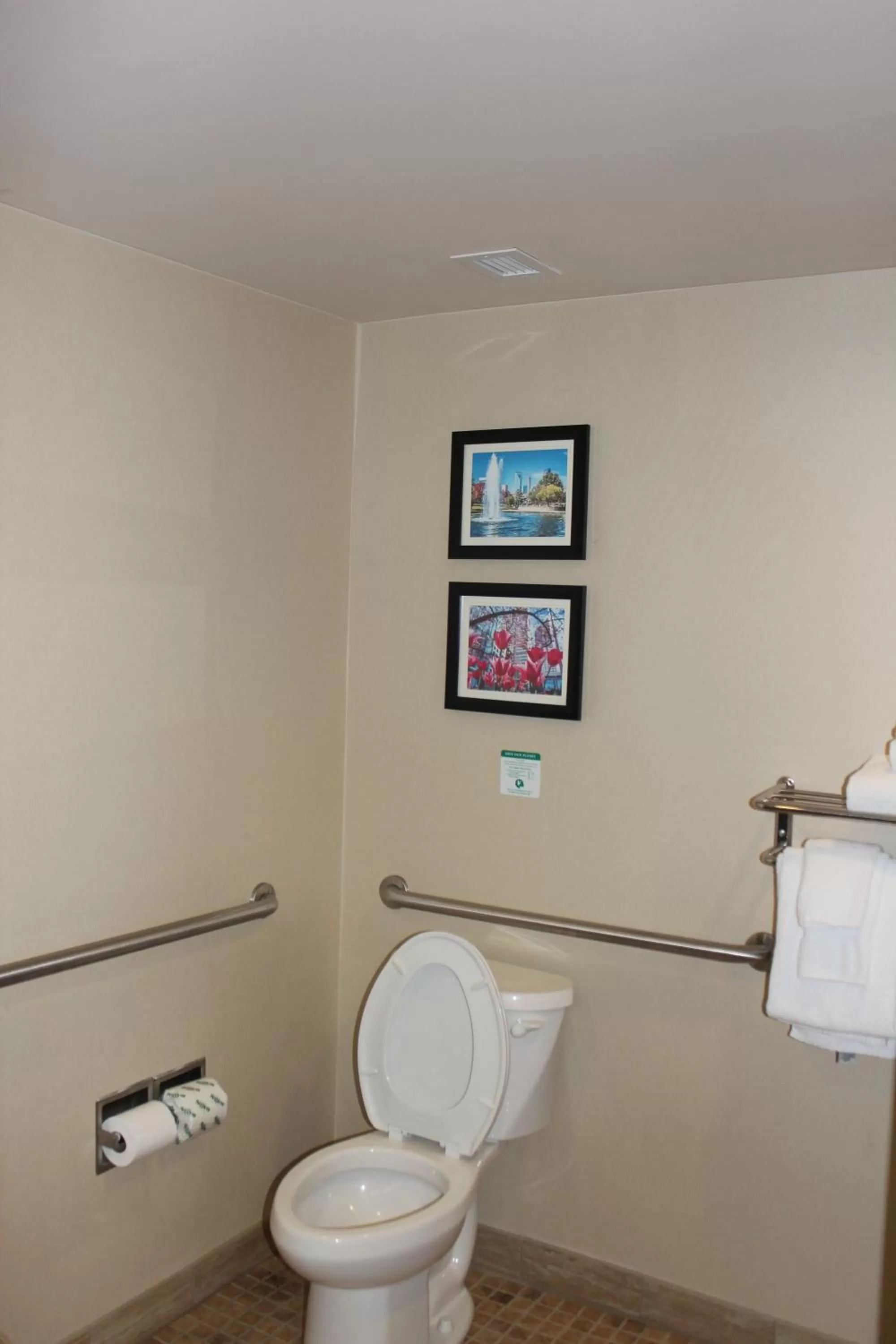 Bathroom in Comfort Suites Huntersville near Lake Norman