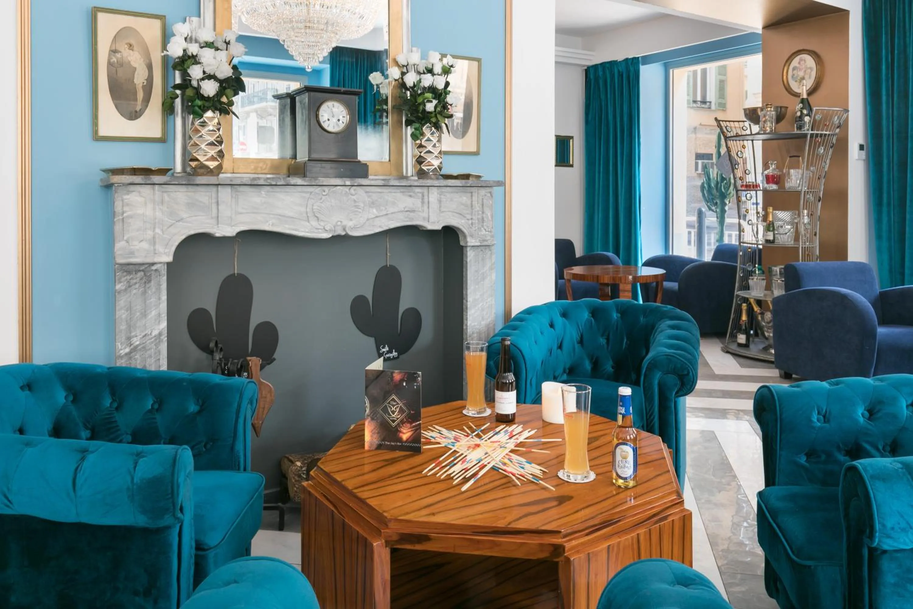 Communal lounge/ TV room in The Jay Hotel by HappyCulture