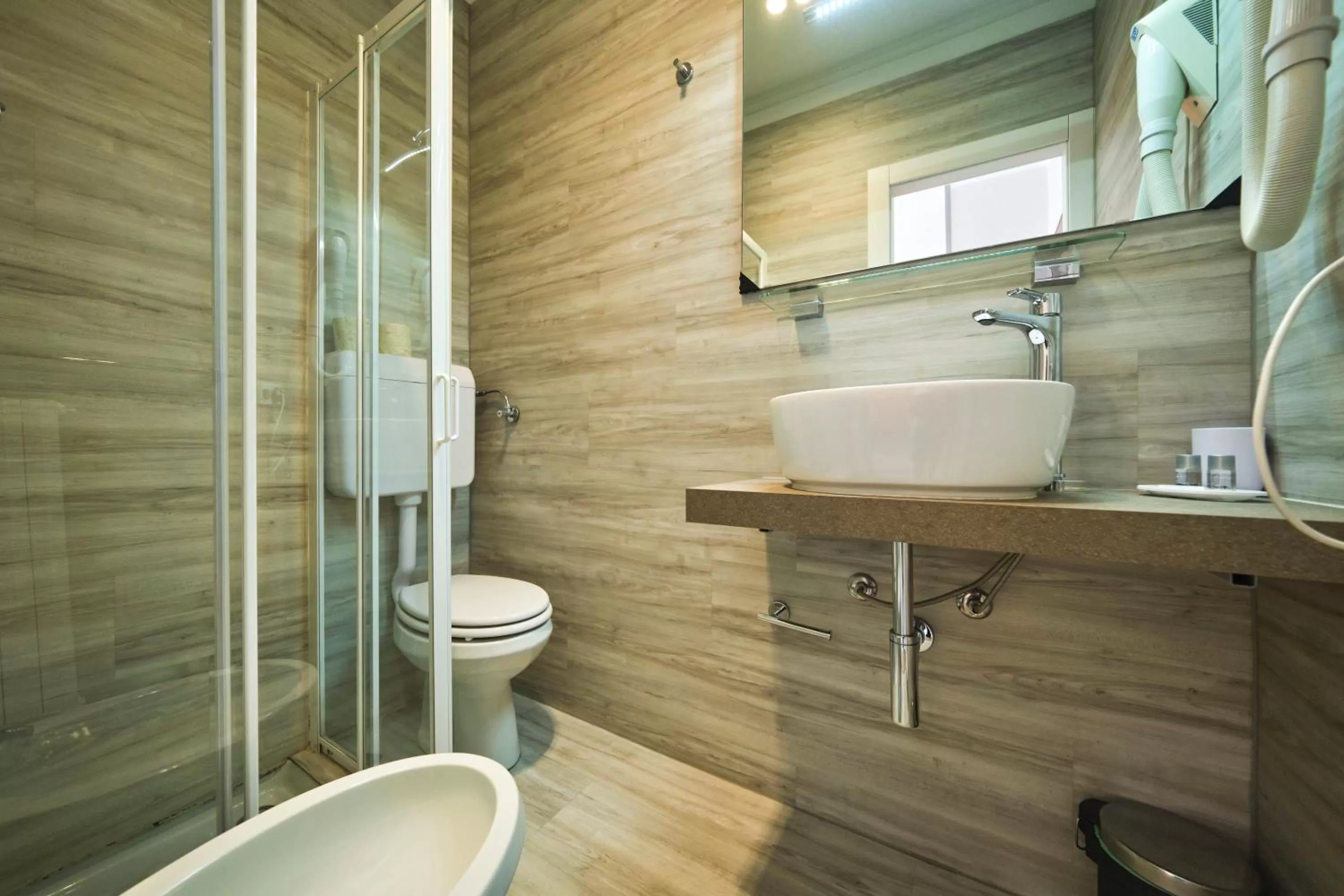 Bathroom in HOTEL VITTORIA