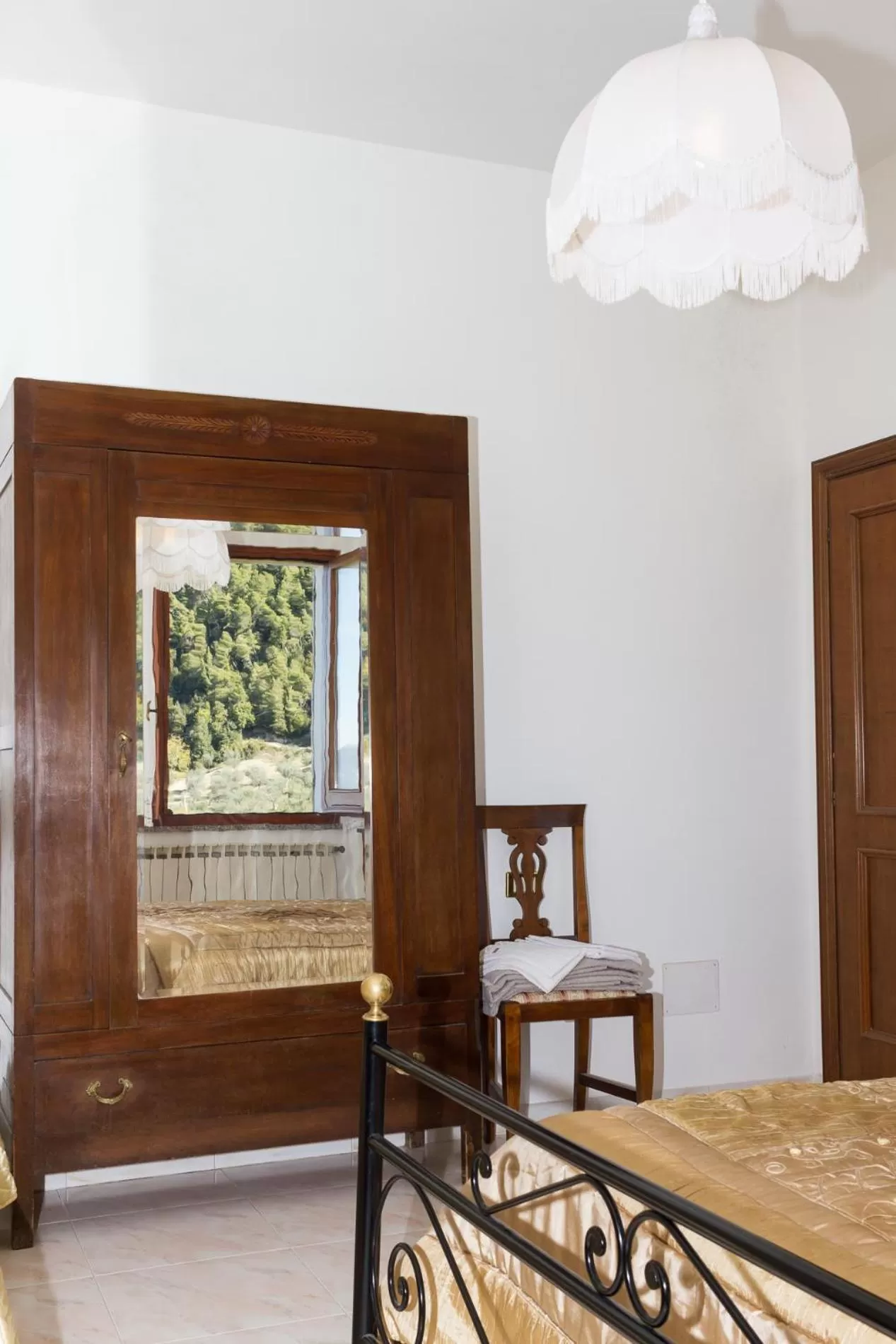 Photo of the whole room in Montanari Agrivillage