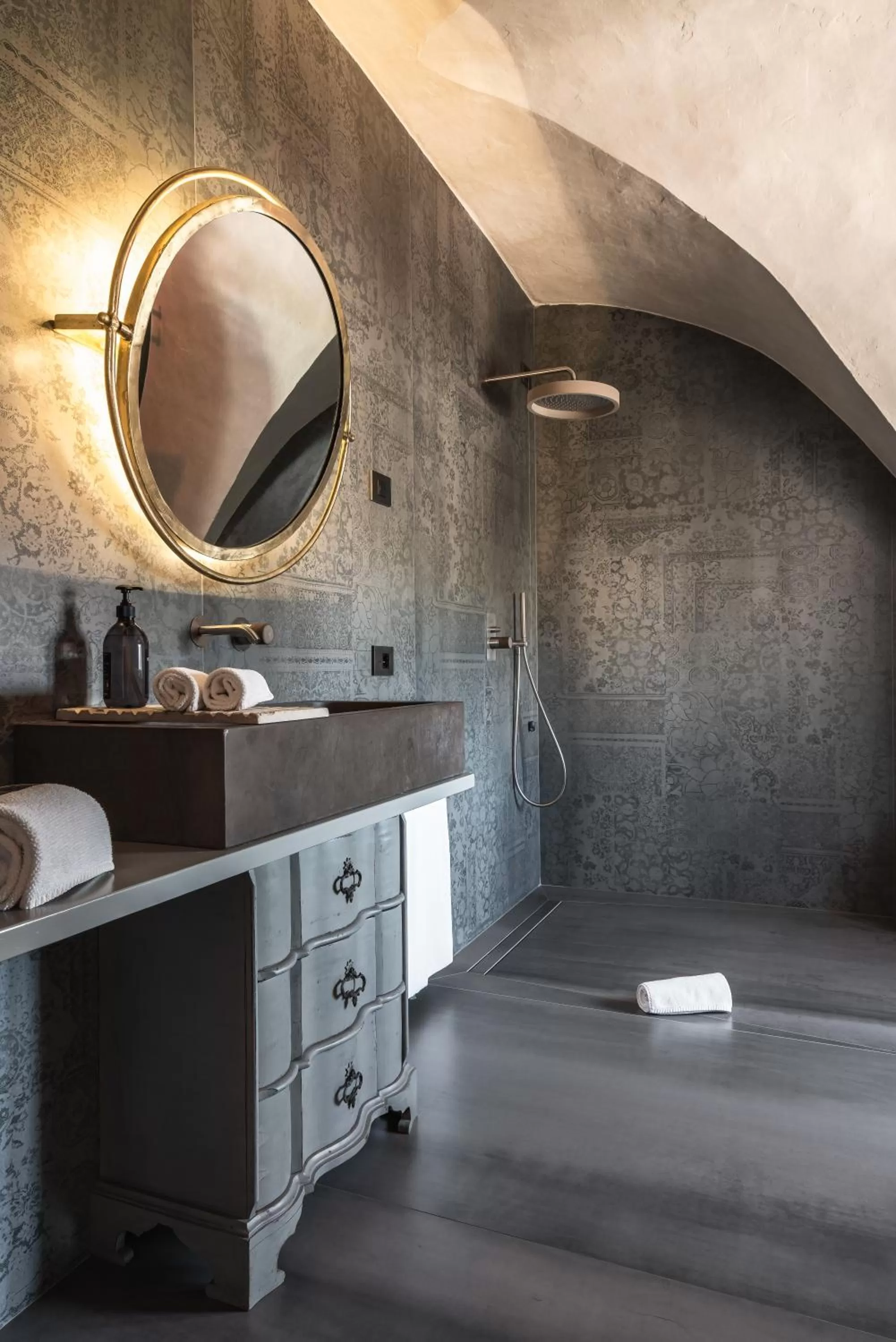 Shower in Paragon 700 Boutique Hotel & SPA