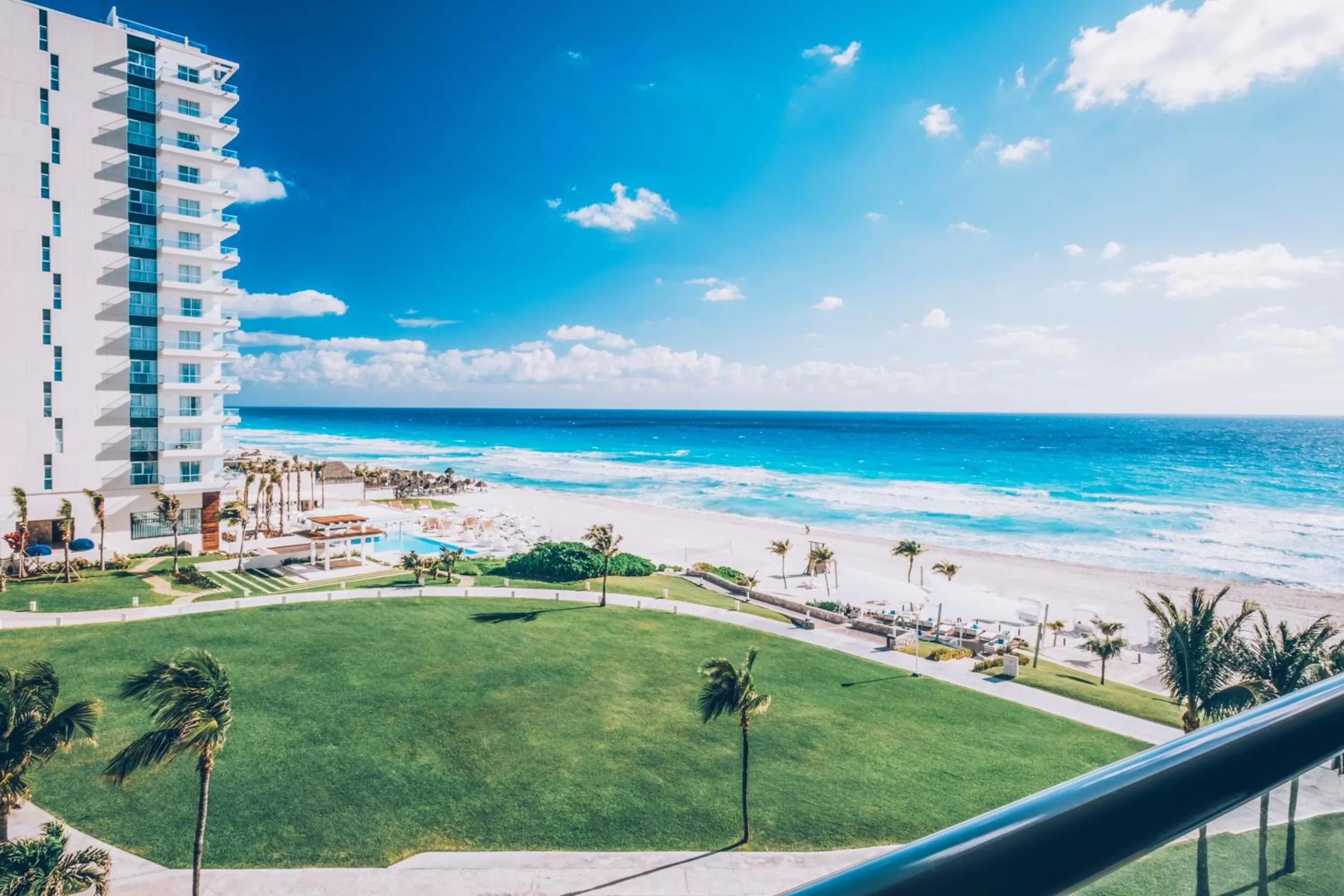 Double Side Sea View (3 Adults + 1 Child) in Iberostar Selection Cancun - All Inclusive