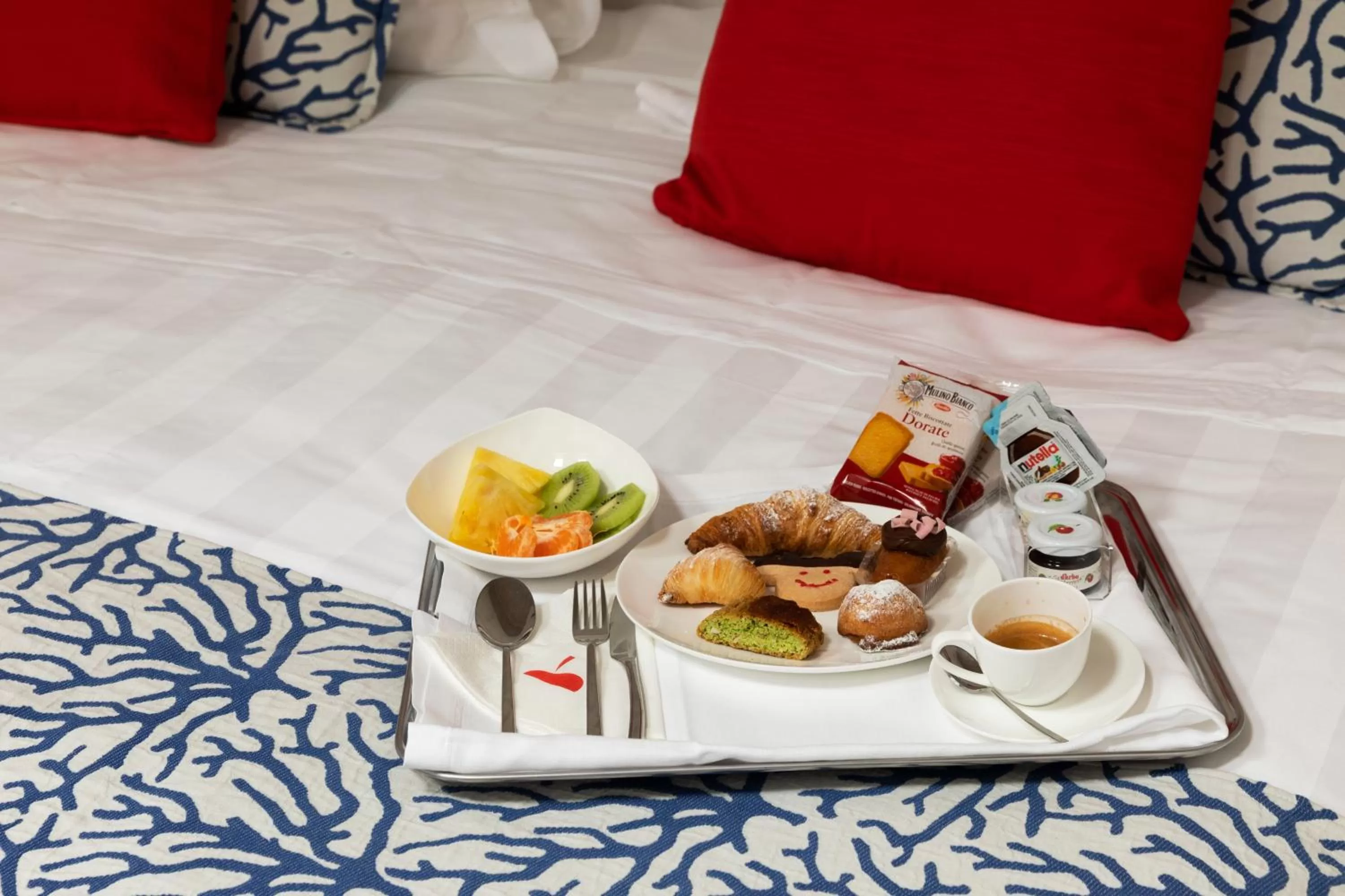 Breakfast, Bed in La Ciliegina Lifestyle Hotel