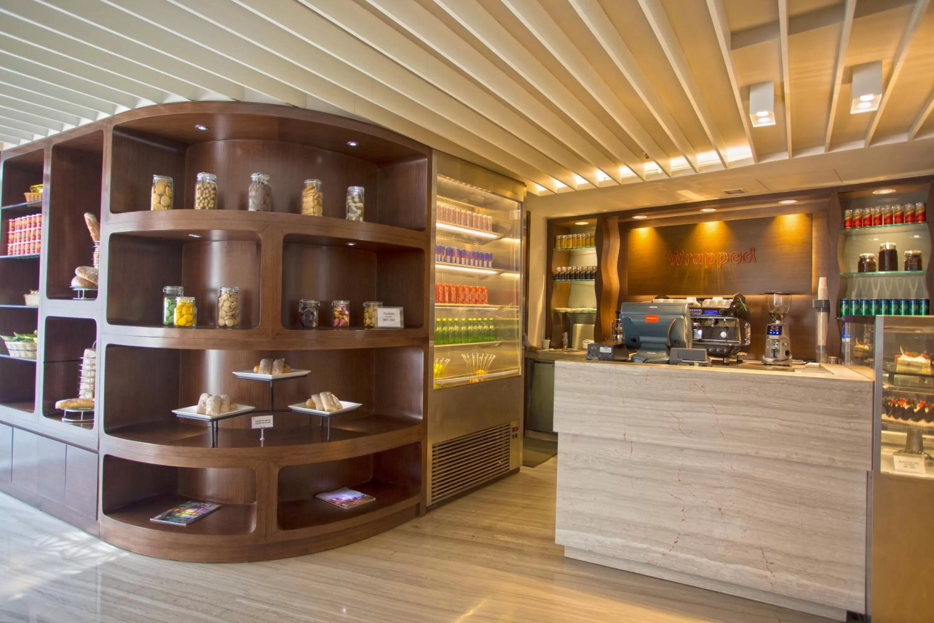 Restaurant/places to eat in Crowne Plaza Dhaka Gulshan by IHG