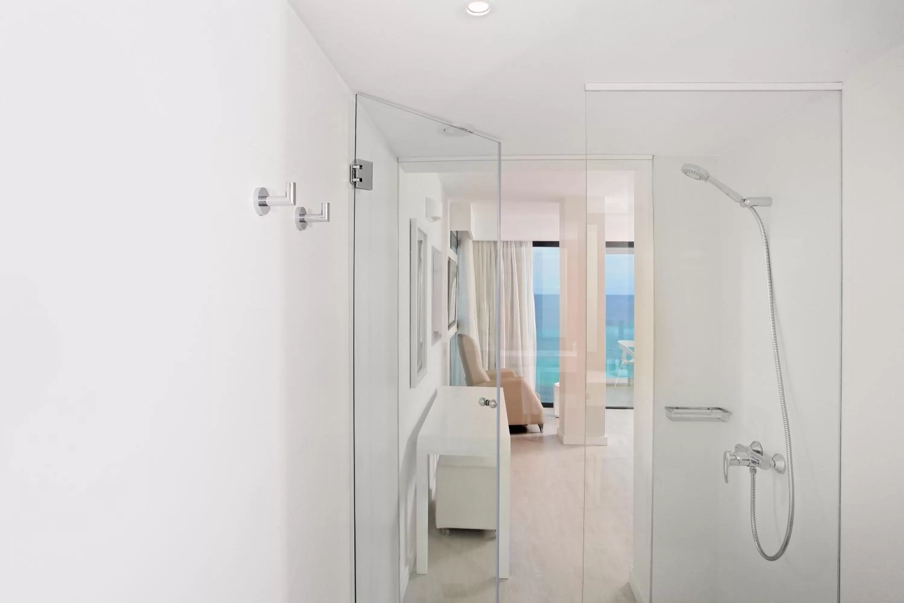 Bathroom in Iberostar Waves Cala Millor - Adults Only