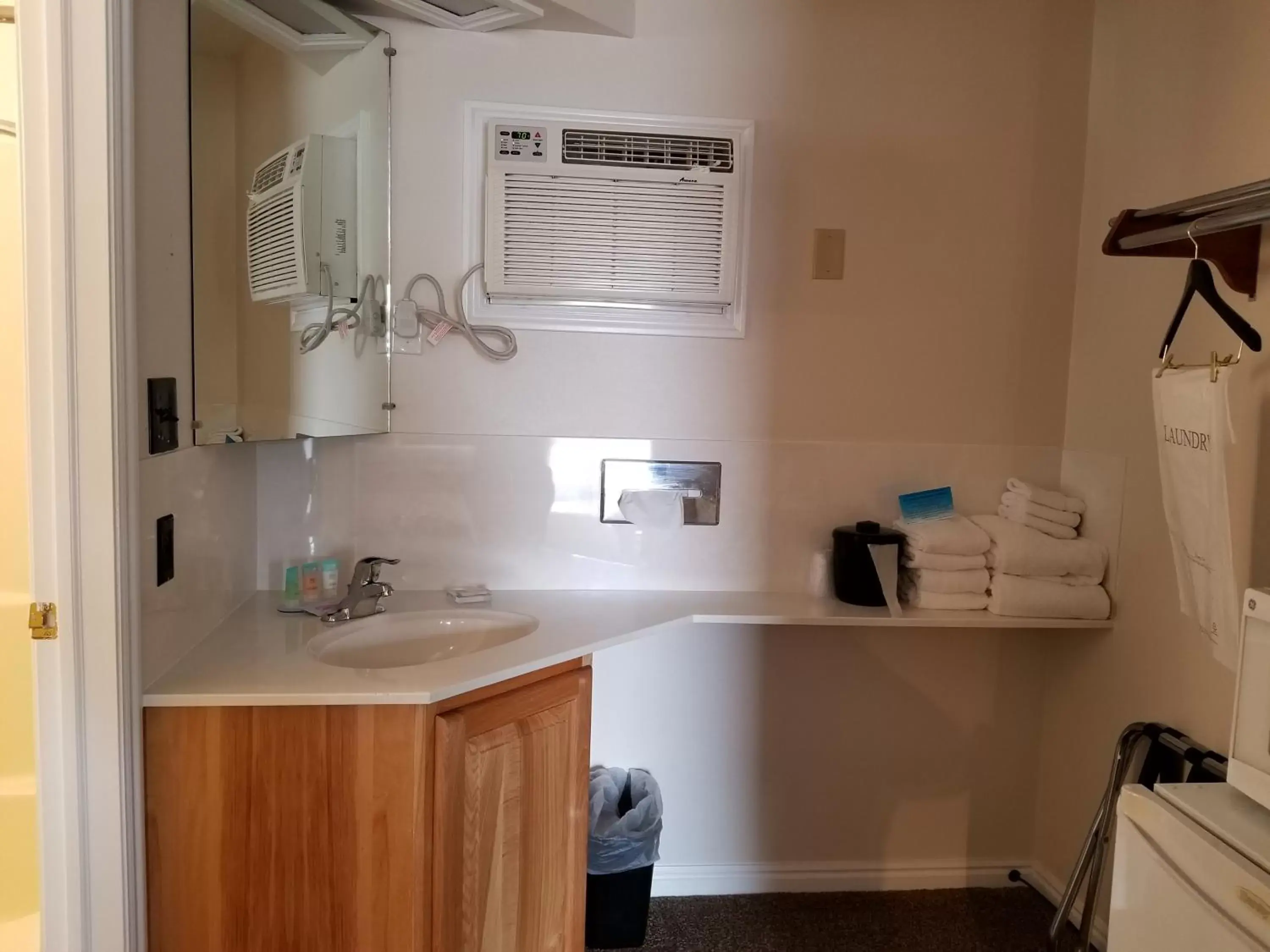 Plaza Motel Plaza Motel