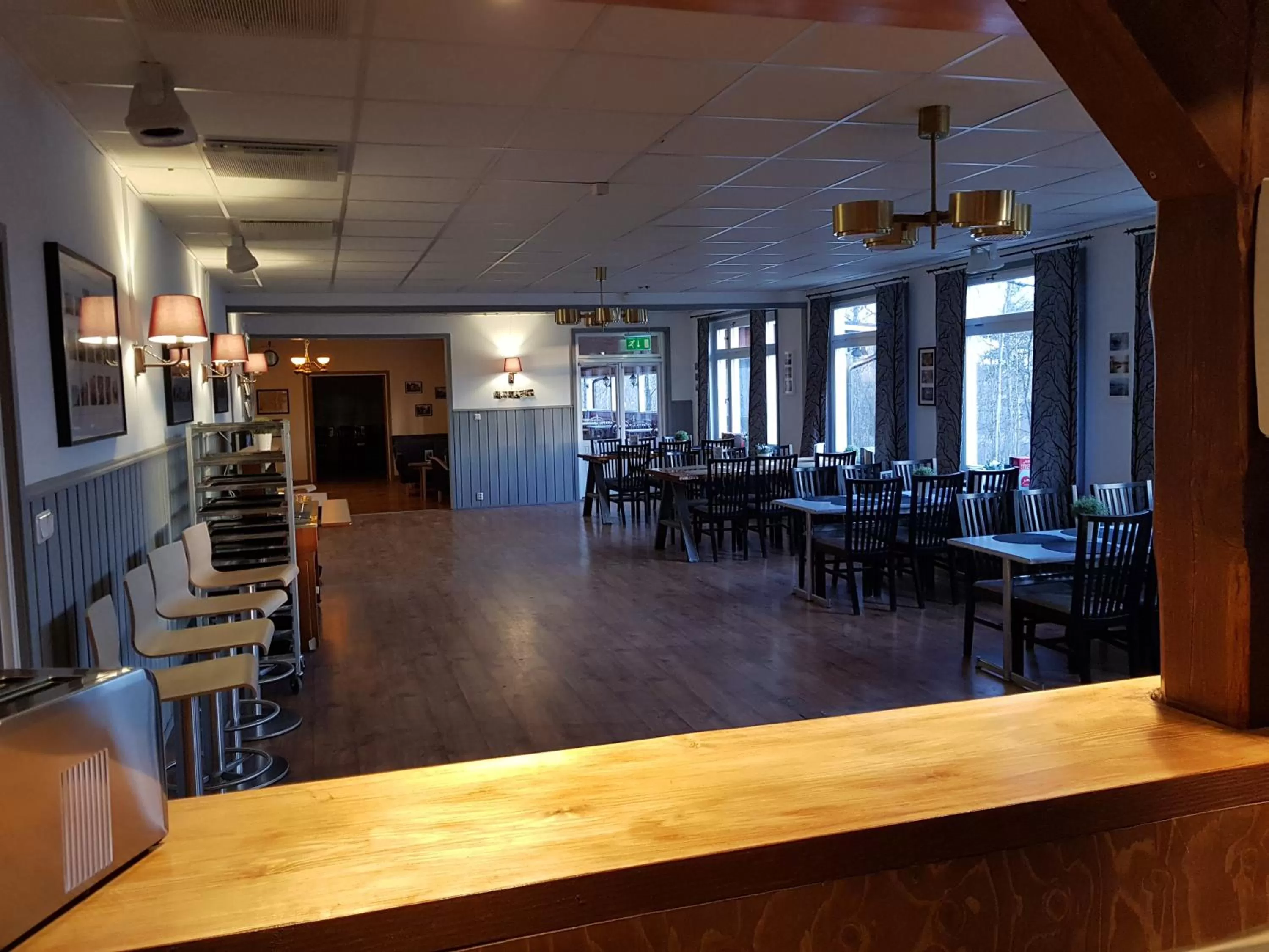 Restaurant/places to eat in Brukshotellet Skinnsberg