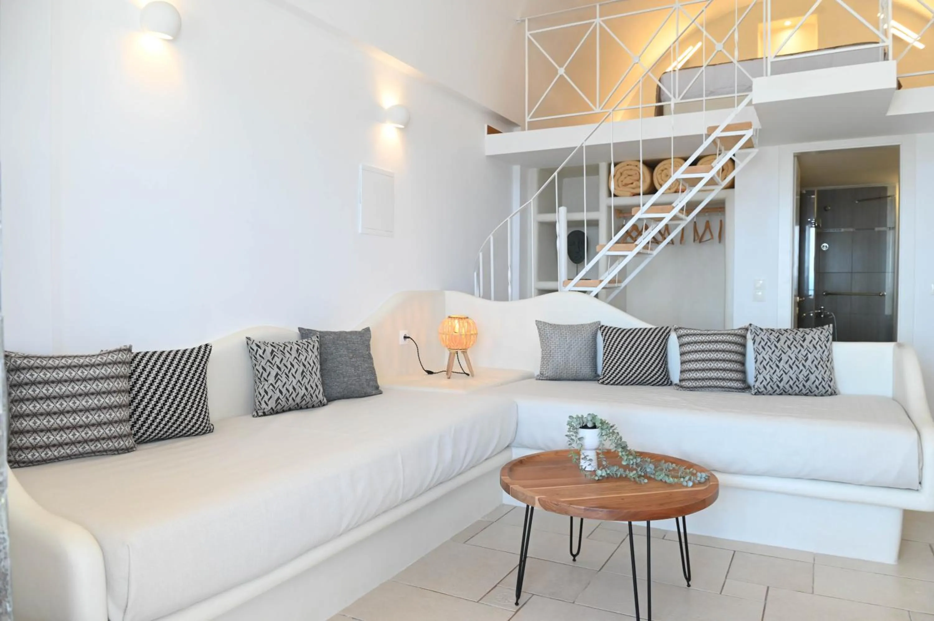 Living room in Amerisa Suites & Villa