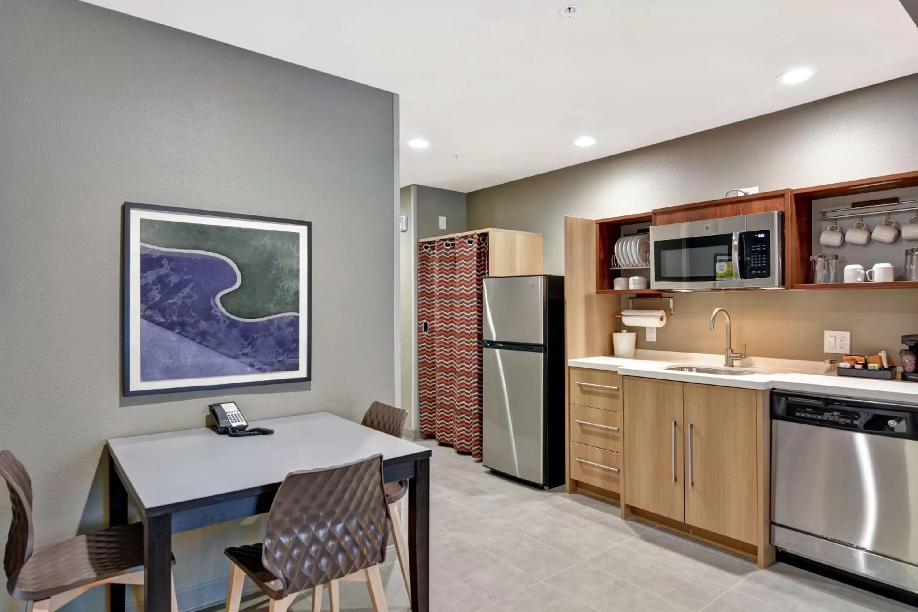 Kitchen or kitchenette in Home2 Suites By Hilton McKinney