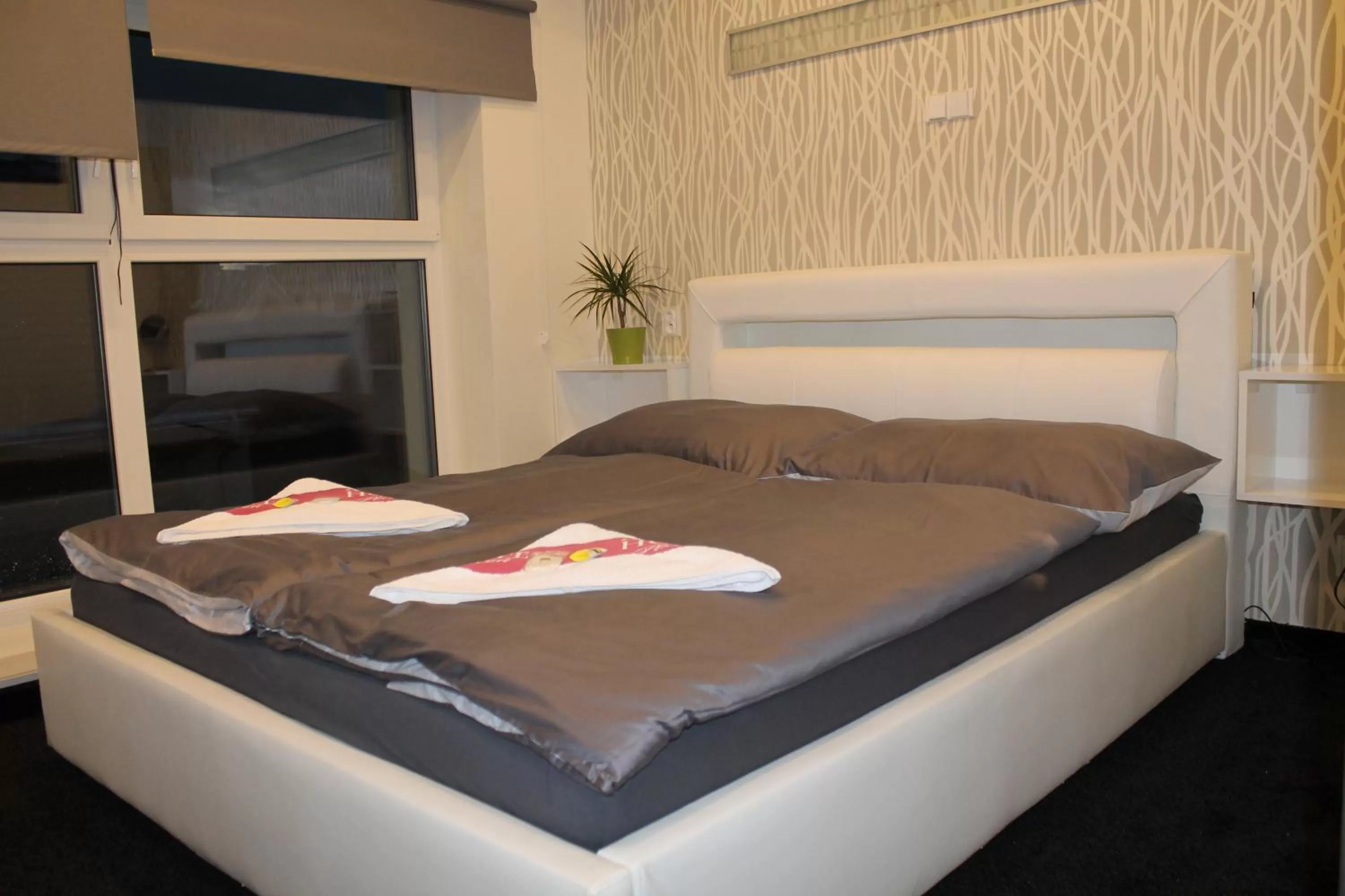 Bedroom, Bed in Hotel Plzeň