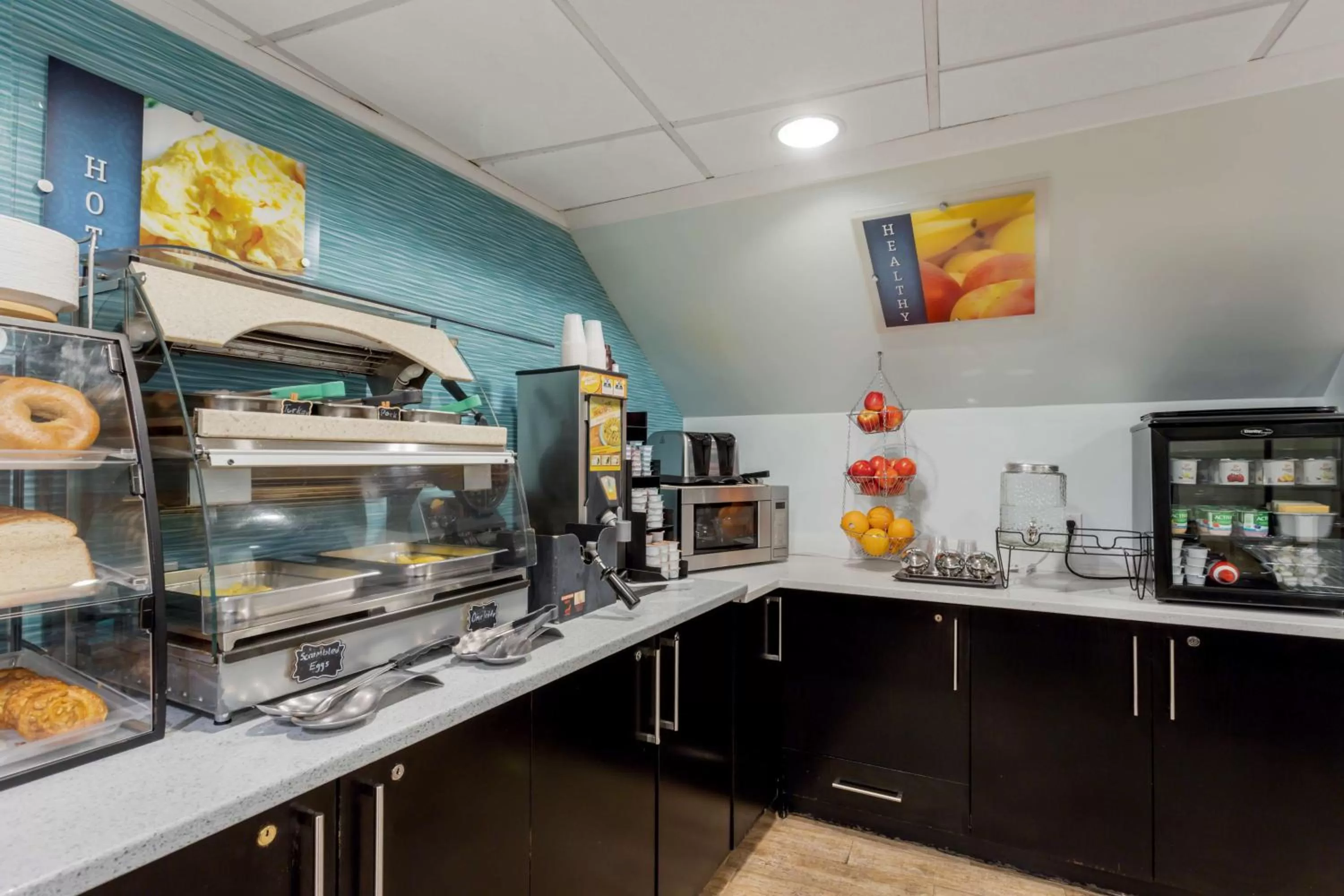 Breakfast in Best Western Plus Brooklyn Bay Hotel