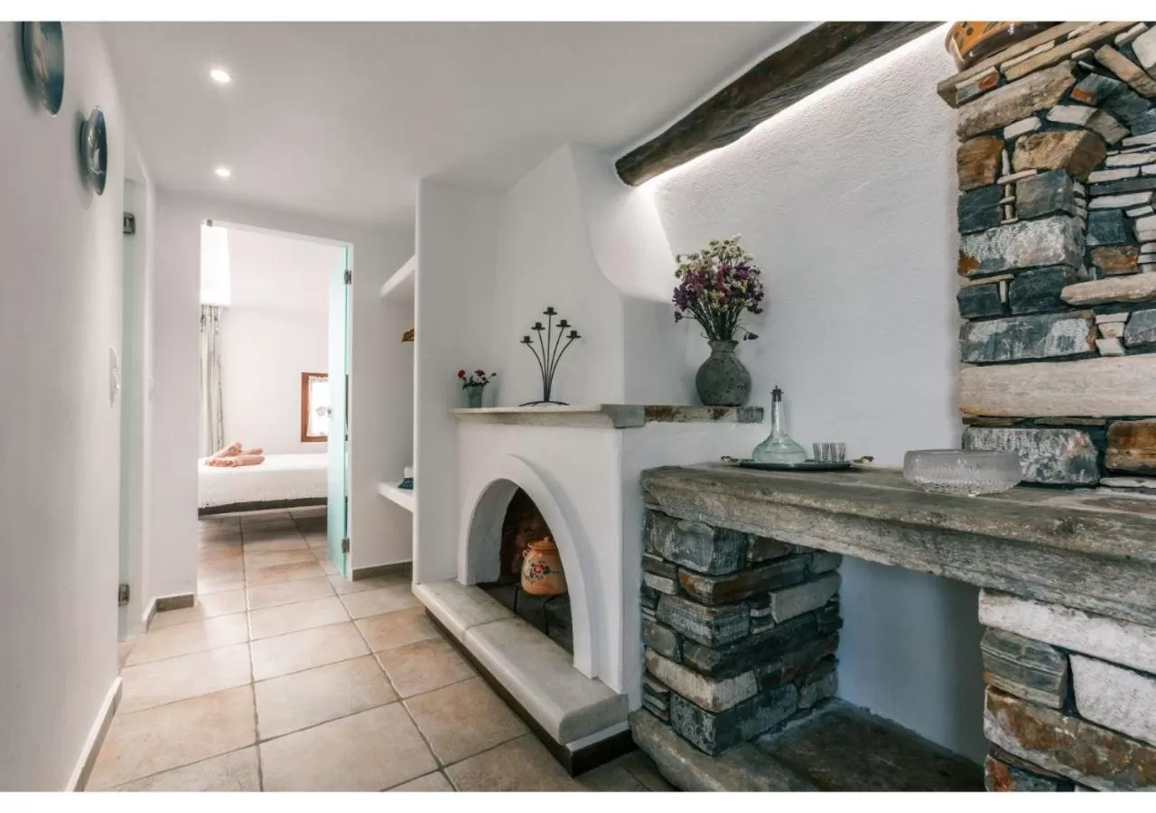 Shower in Arco Naxos Luxury Apartments