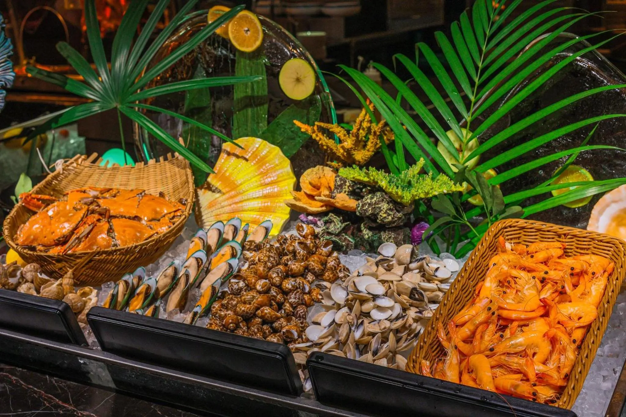 Restaurant/places to eat in Junluxe Hotel Guangzhou Science City-Free Shuttle Bus Service to Guangzhou Canton Fair