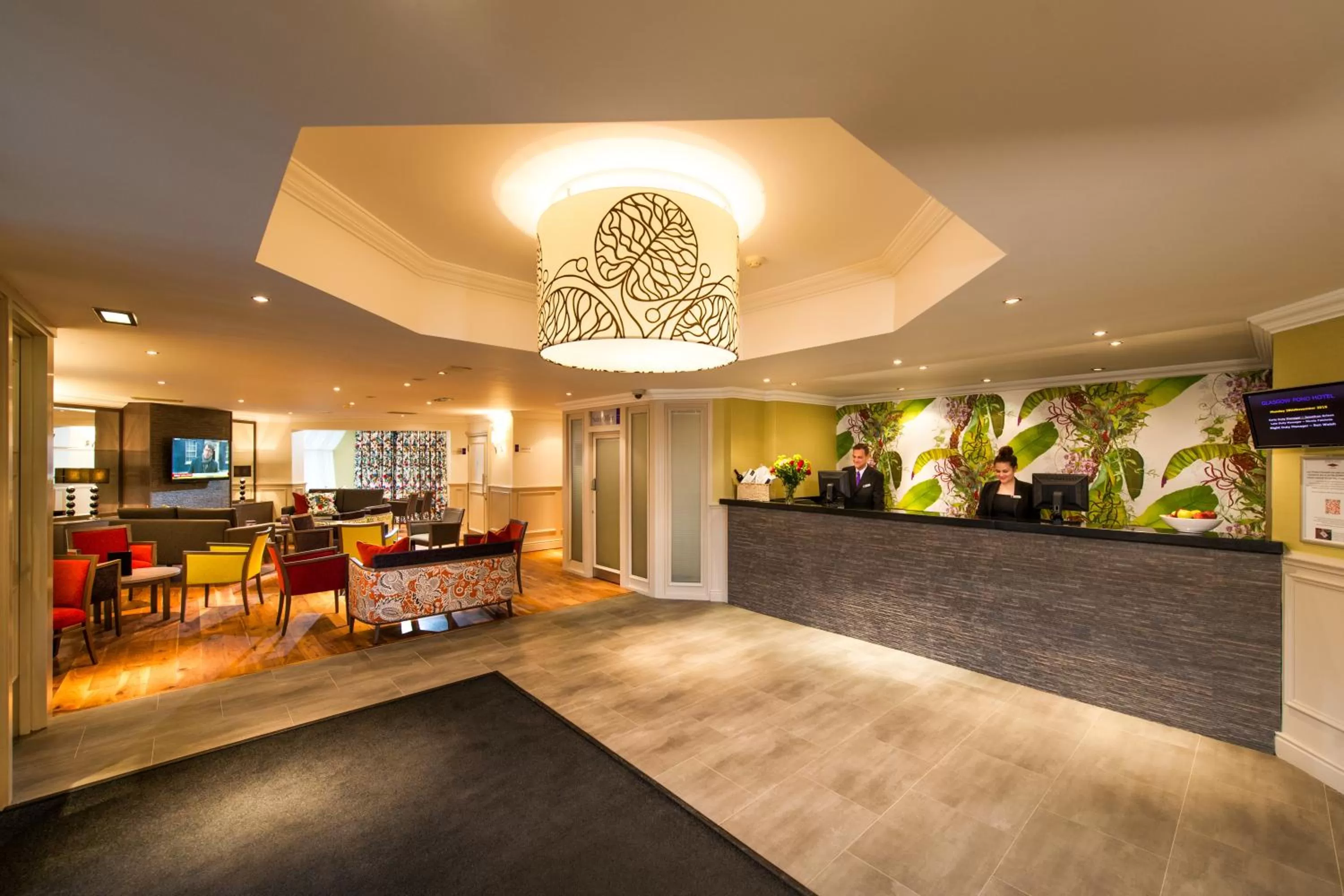 Lobby or reception in Leonardo Inn Glasgow West End