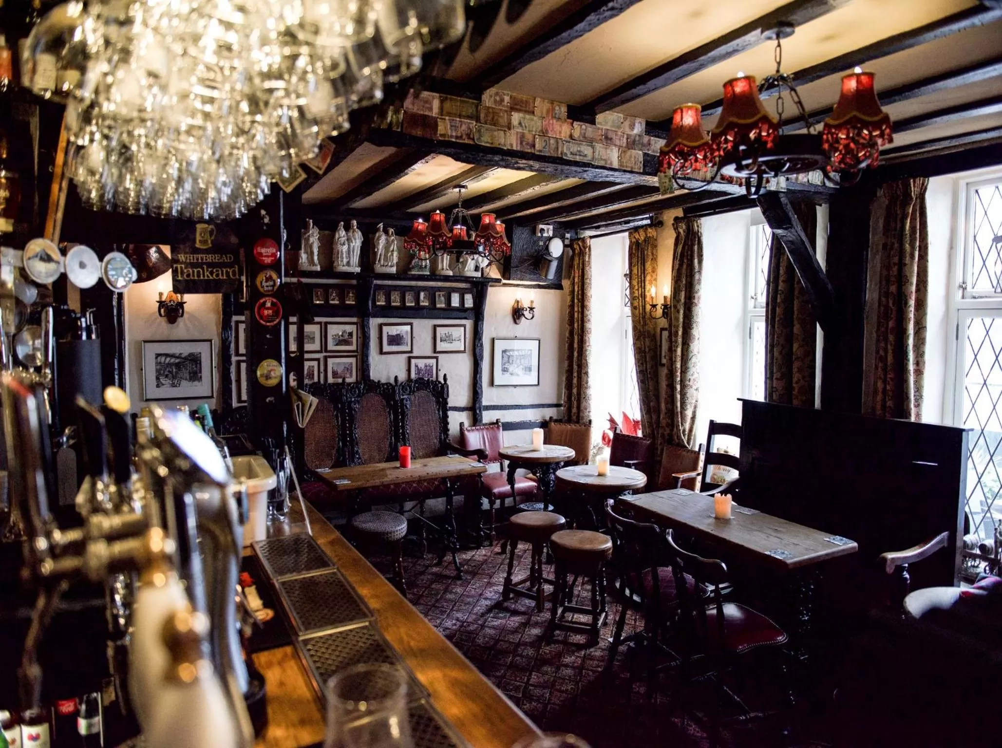 Lounge or bar in The Black Boy Inn