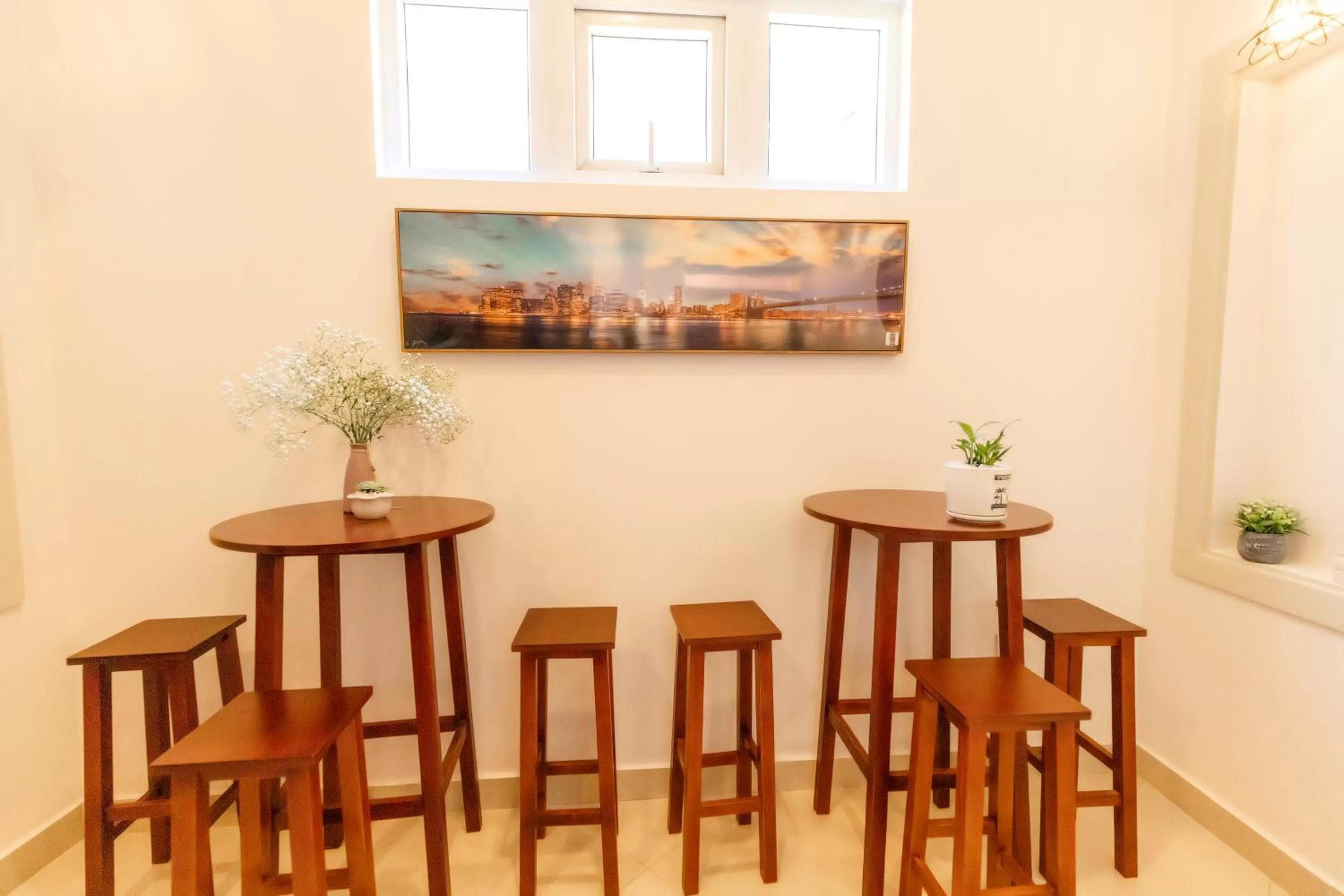Dining area in Conico Đà Lạt Hotel