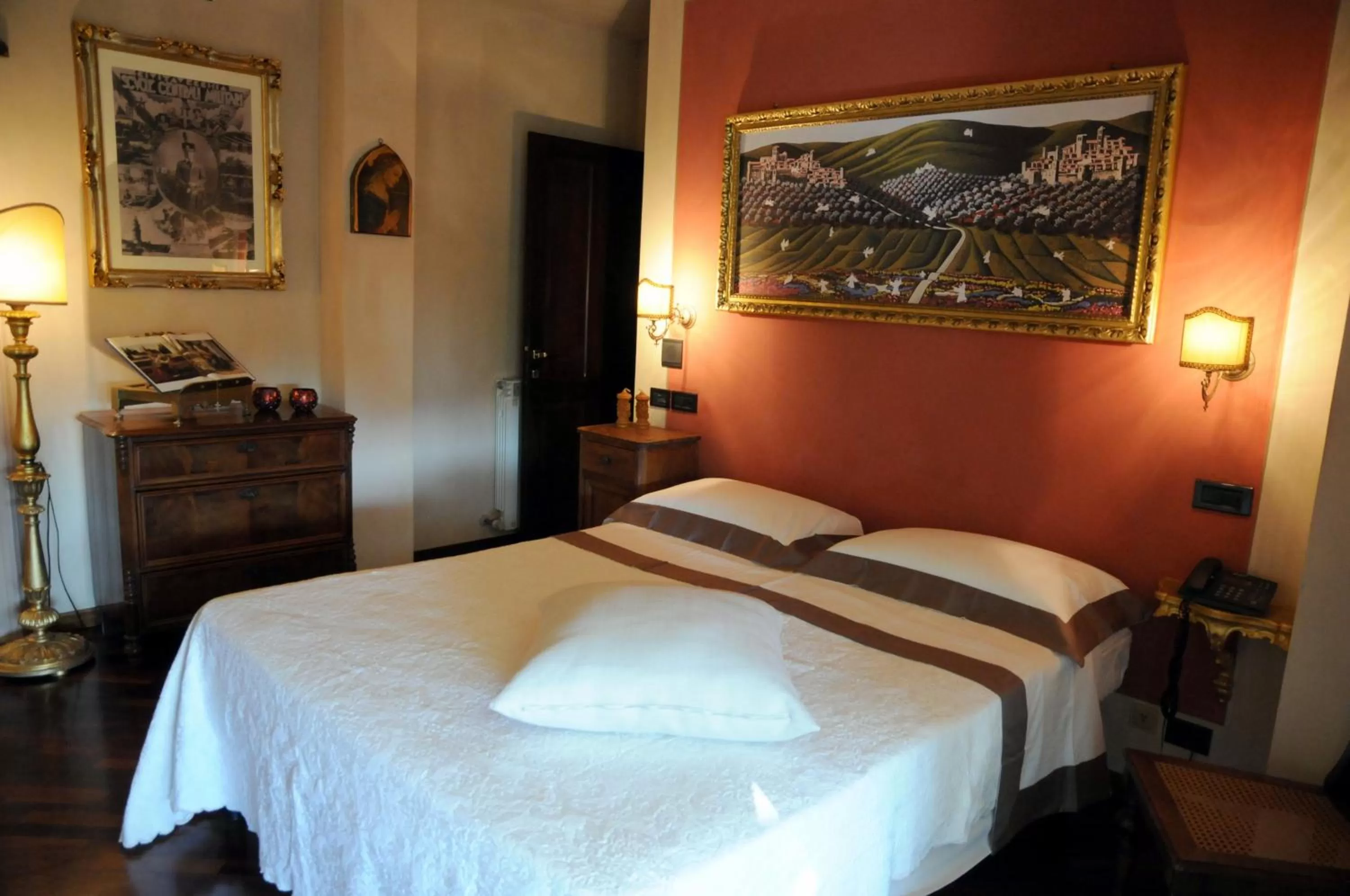 Photo of the whole room in B&B Luce Riflessa