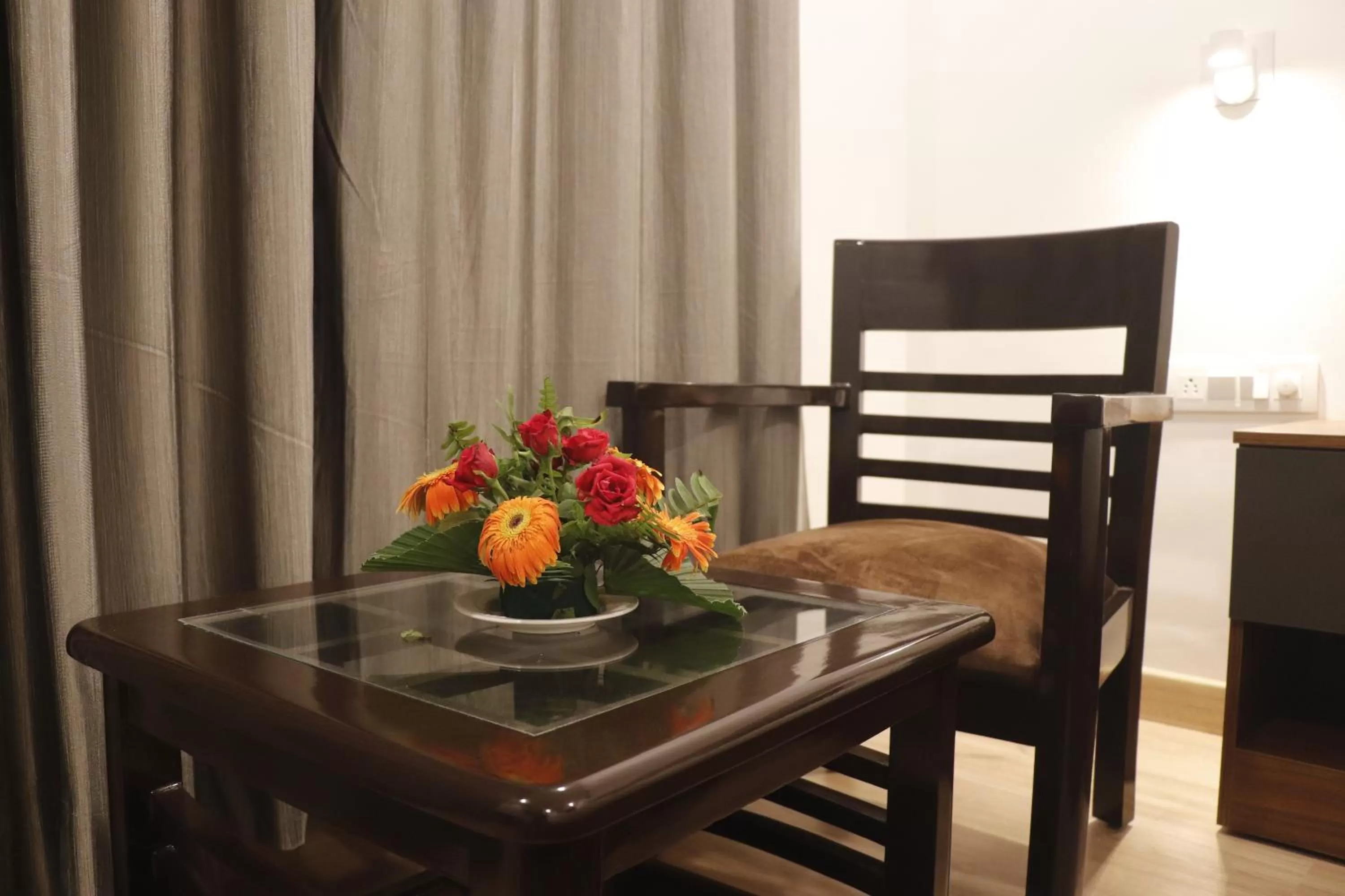 Decorative detail in Click Hotel Transport Nagar