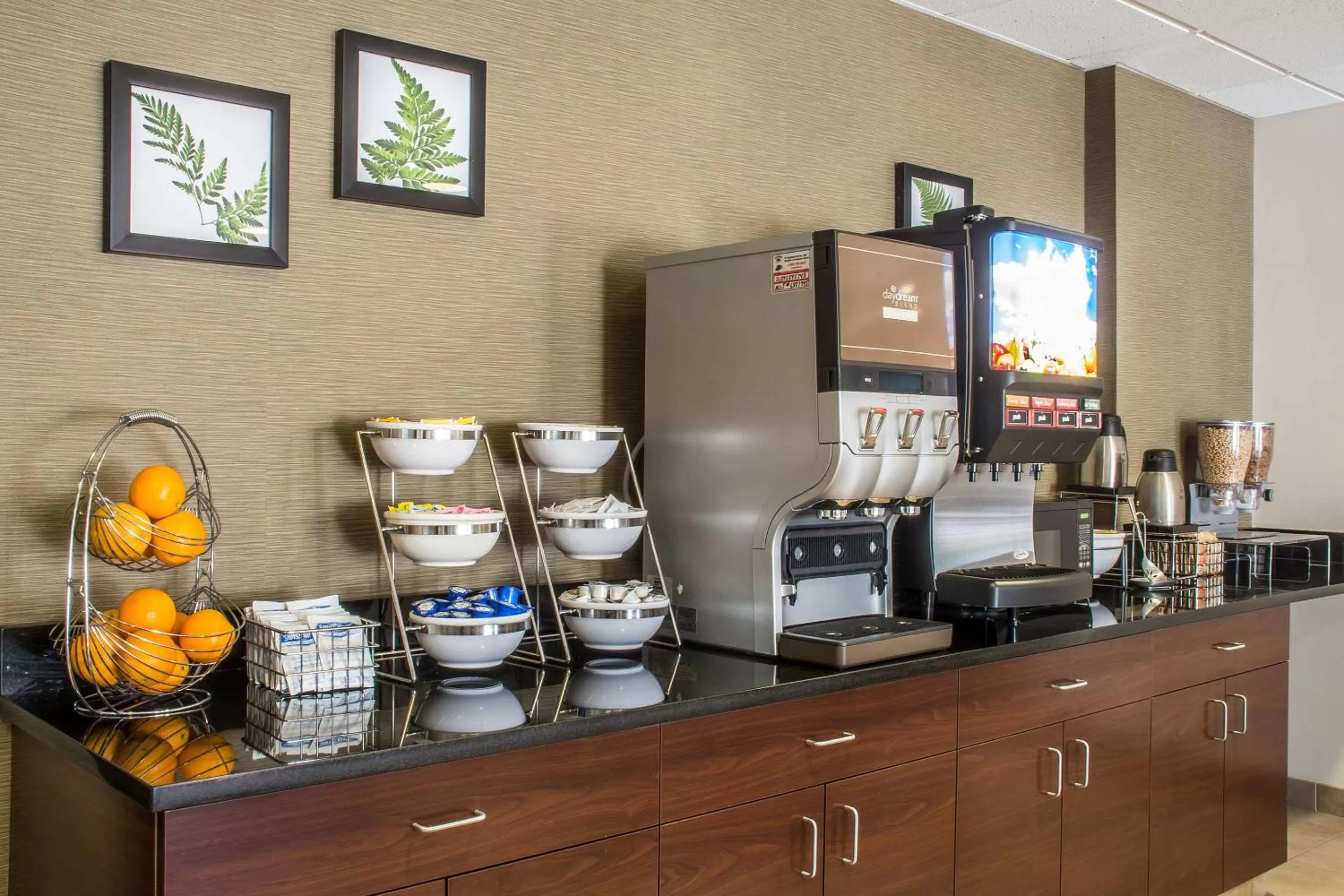 Restaurant/places to eat in Sleep Inn Amherst - Buffalo North near University