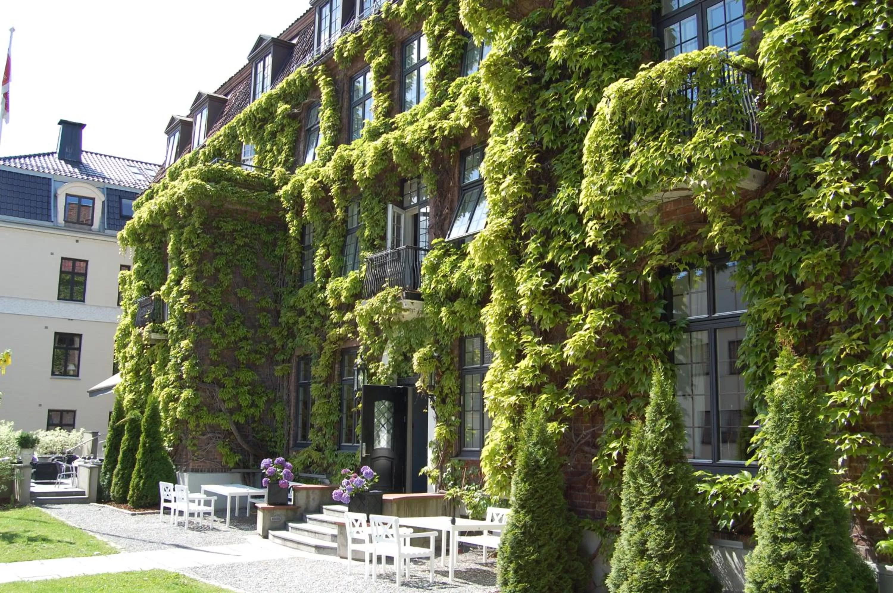 Facade/entrance in Home Hotel Gabelshus