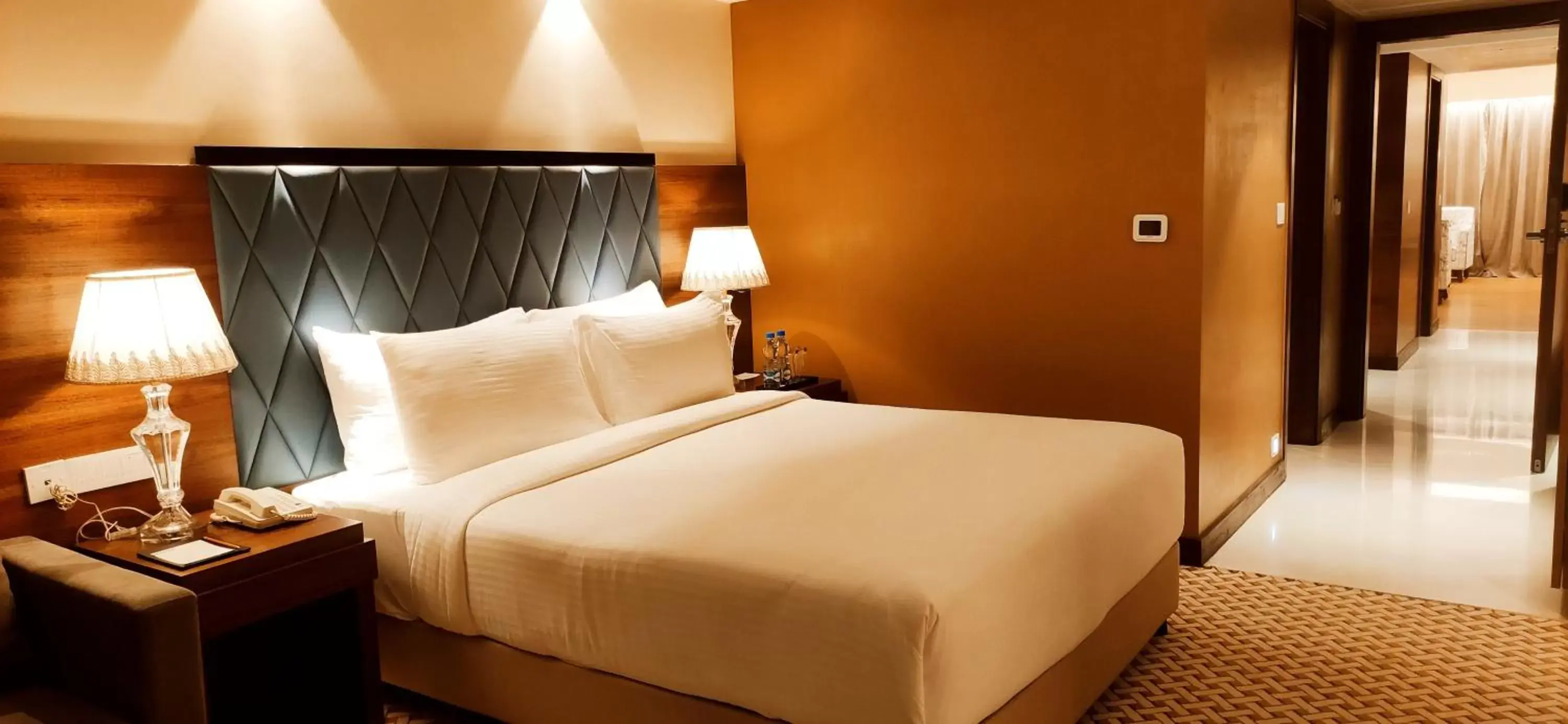 Executive Room - single occupancy - 1 Double Bed 28Sqm Free Wifi in Manjeera Sarovar Premiere Executive Room - single occupancy - 1 Double Bed 28Sqm Free Wifi in Manjeera Sarovar Premiere