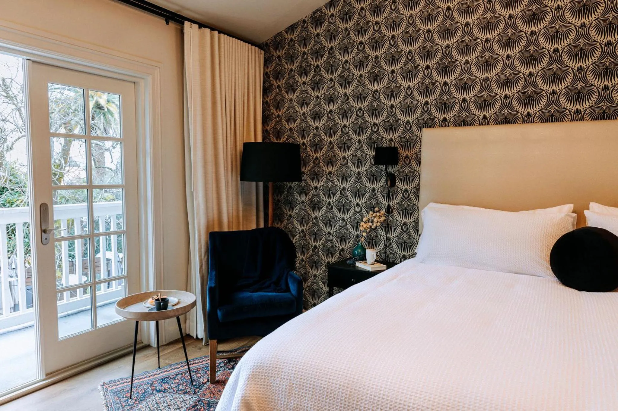 Bed in El Dorado Hotel