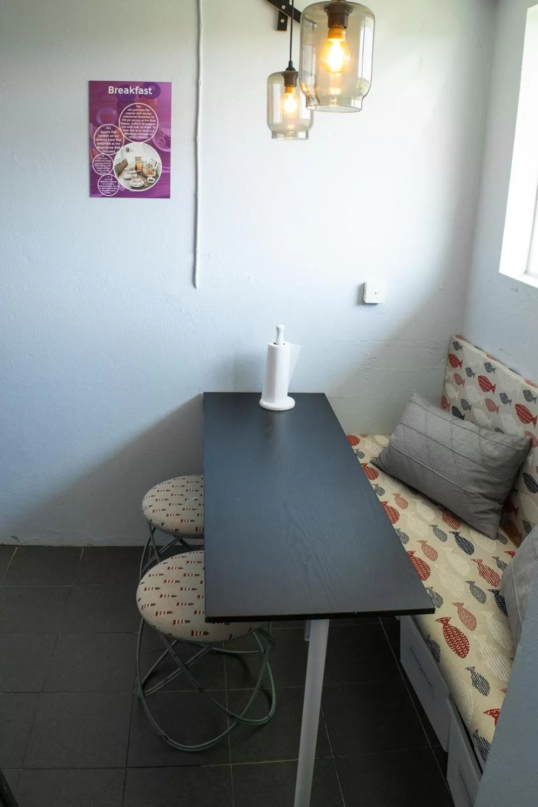 Kitchen or kitchenette, Bed in Blue House B&B