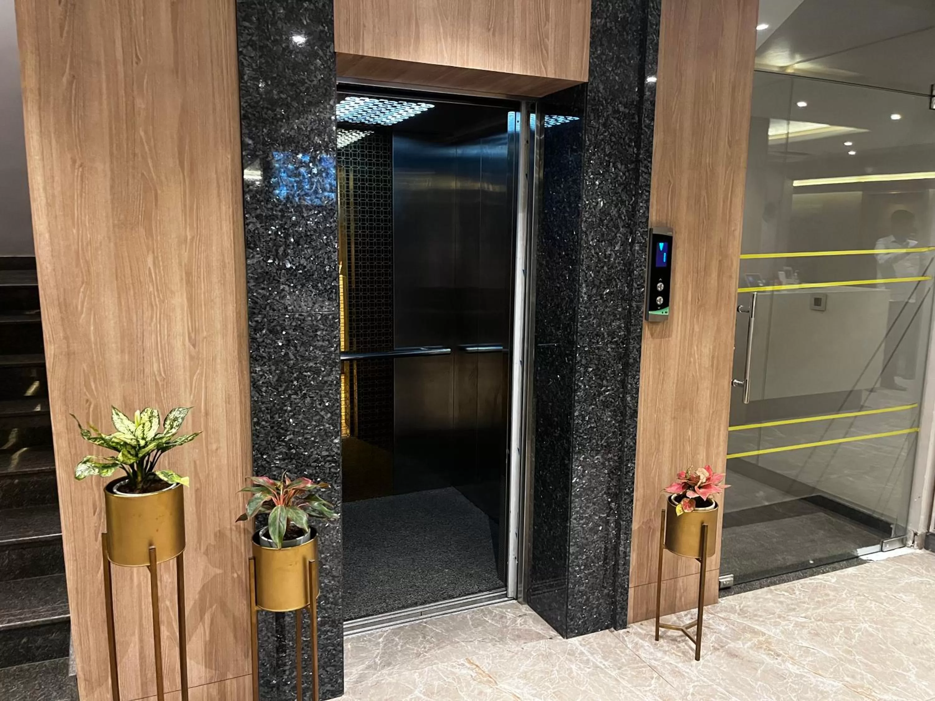 elevator in Symphony Inn