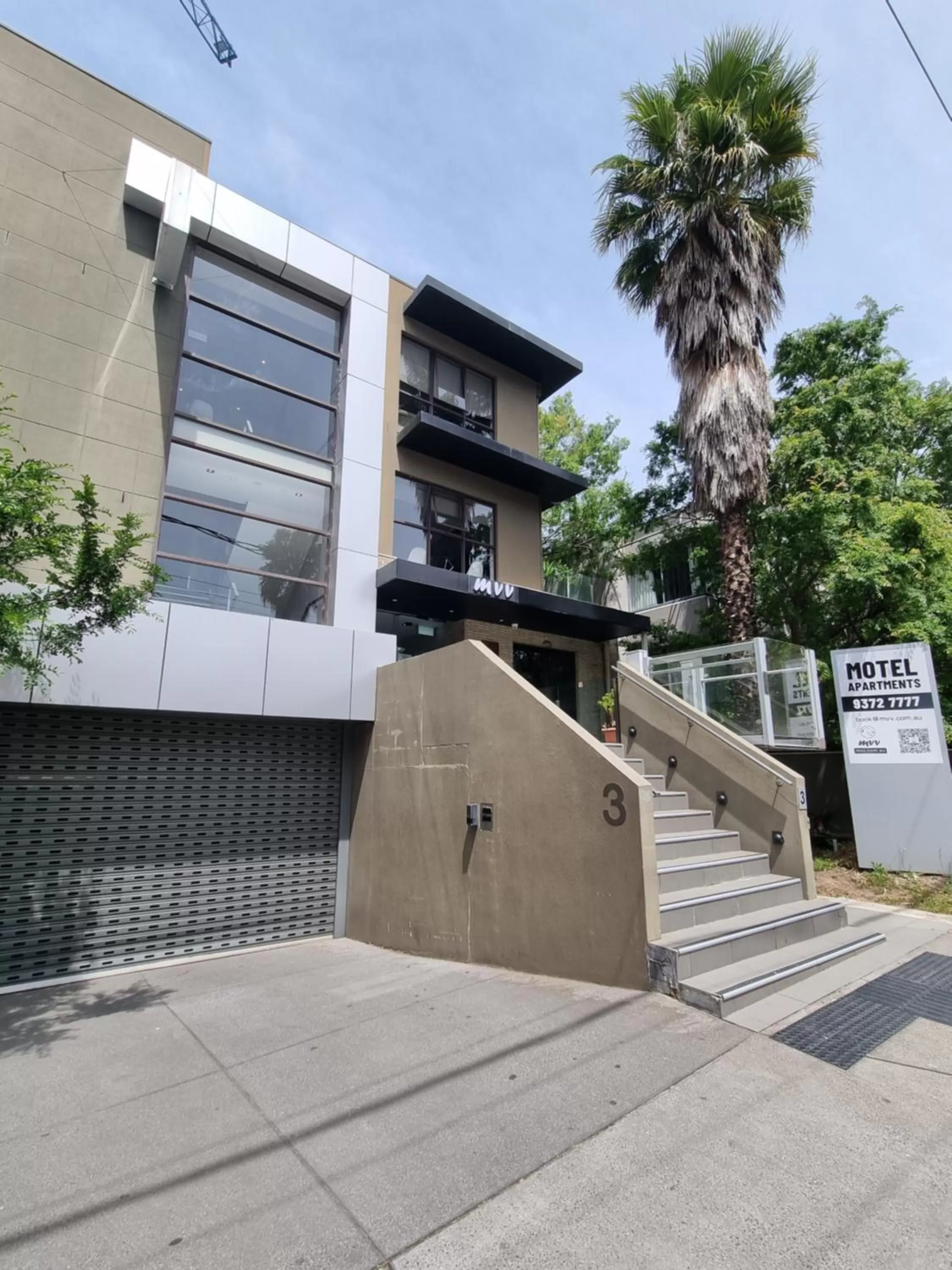 Property Building in MVV Motel & Comfy Kew Apartments