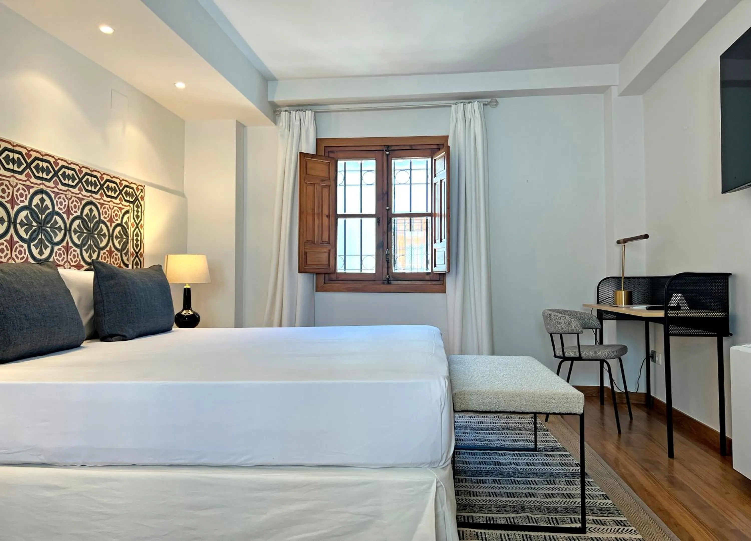 Bedroom, Bed in Soho Boutique Atalia