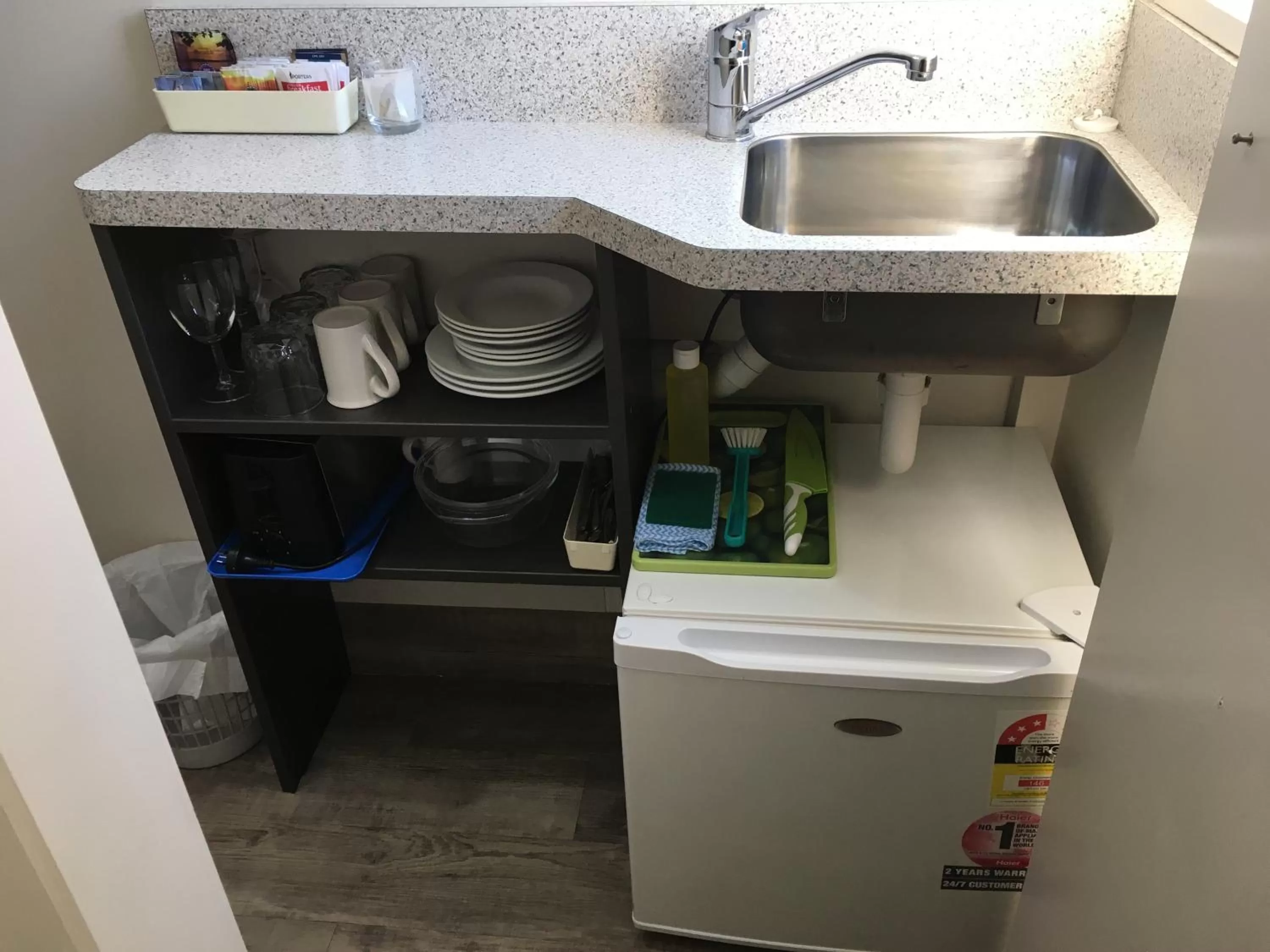 Kitchen or kitchenette in Motel on Carroll