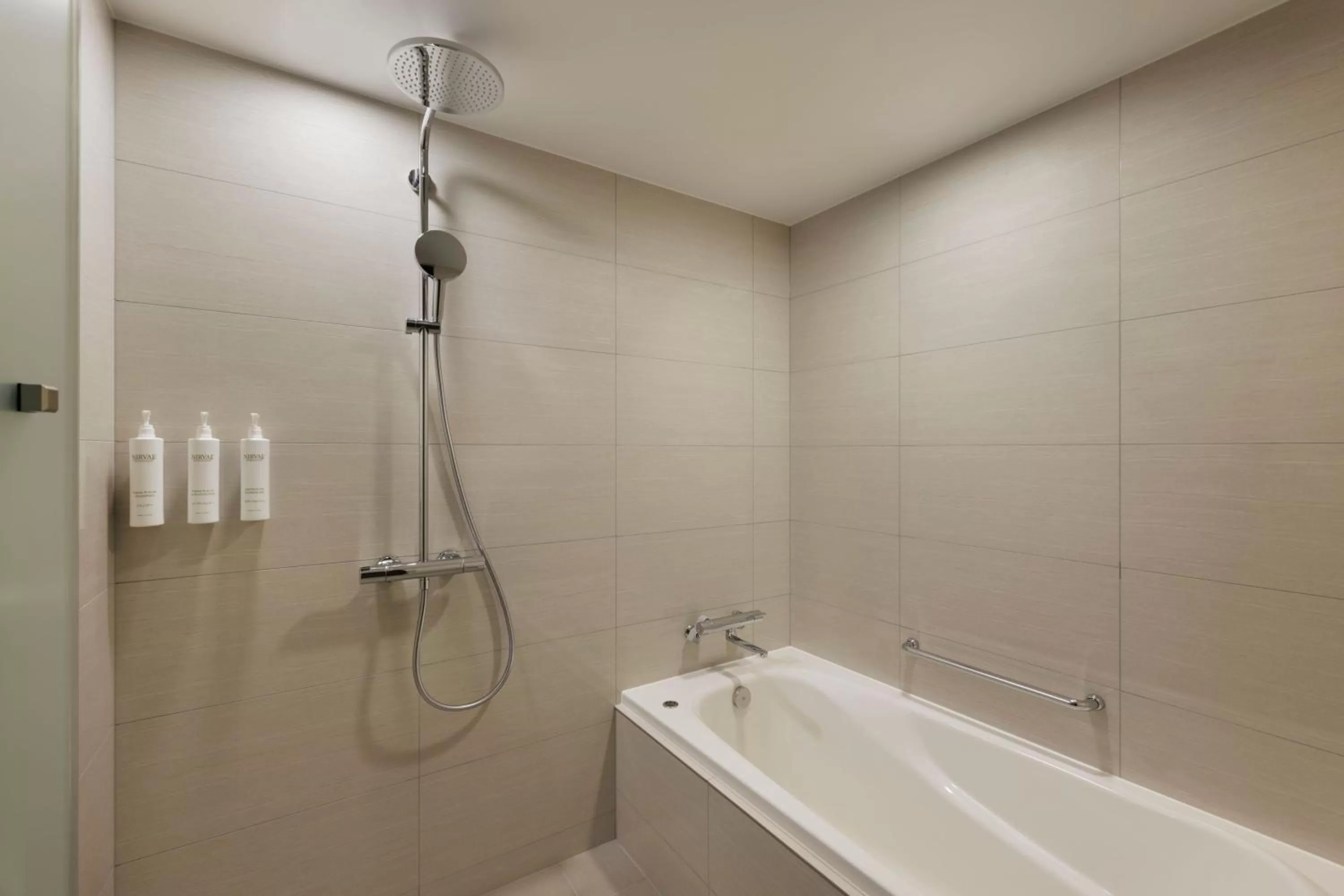 Bathroom in Courtyard by Marriott Nagoya