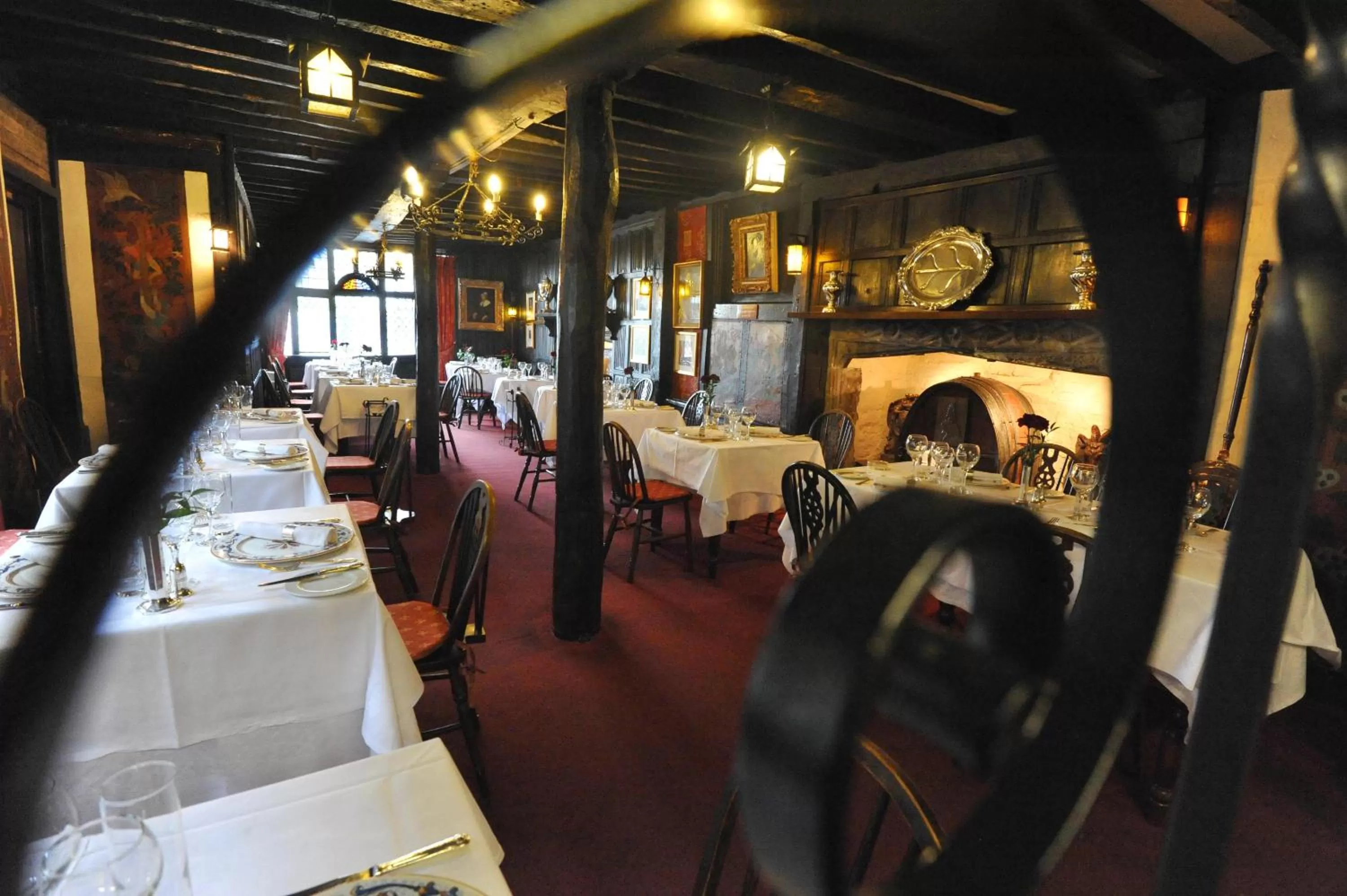 Restaurant/places to eat in Mermaid Inn